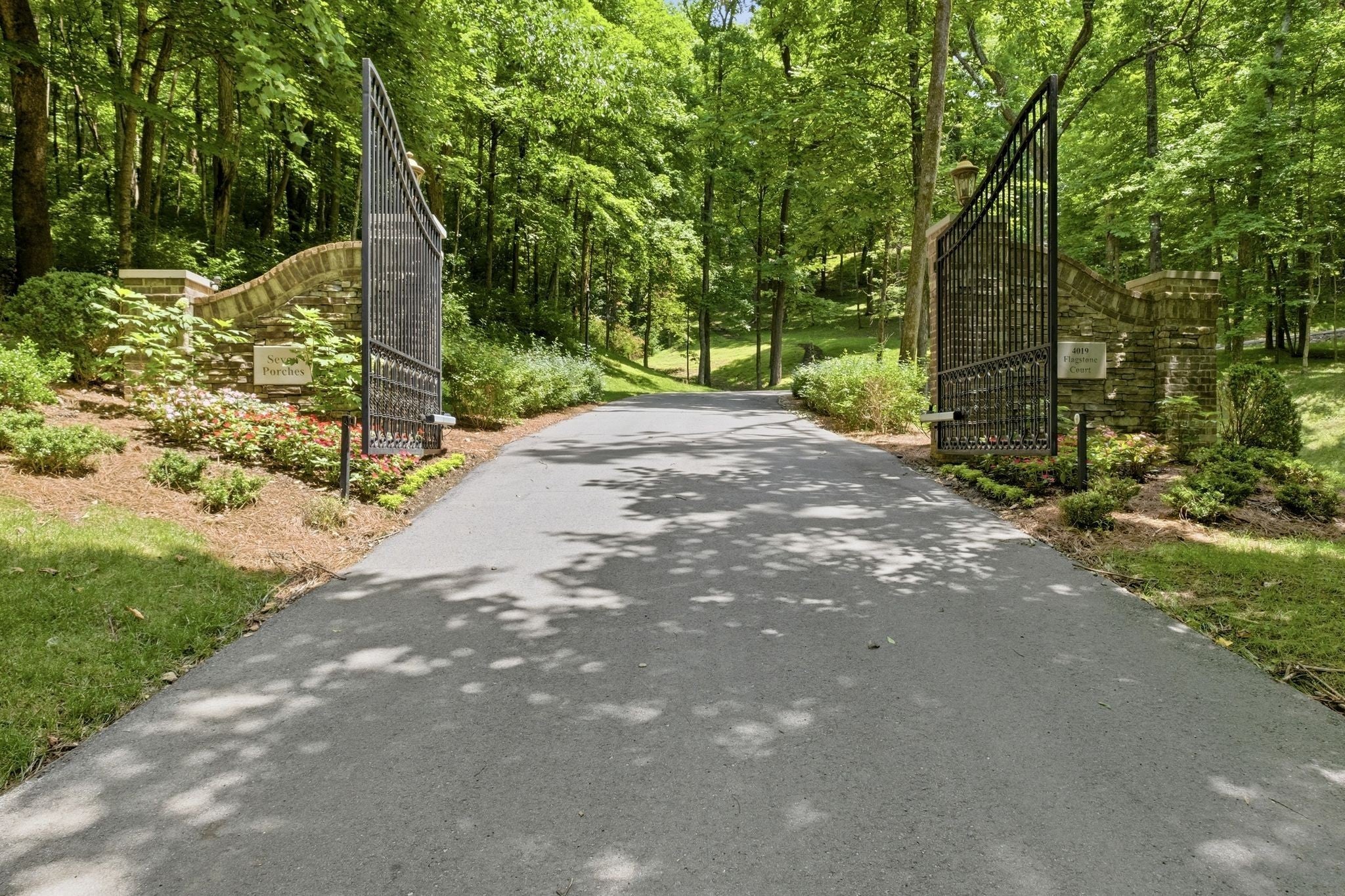 Search Listings 2 4019 Flagstone Ct