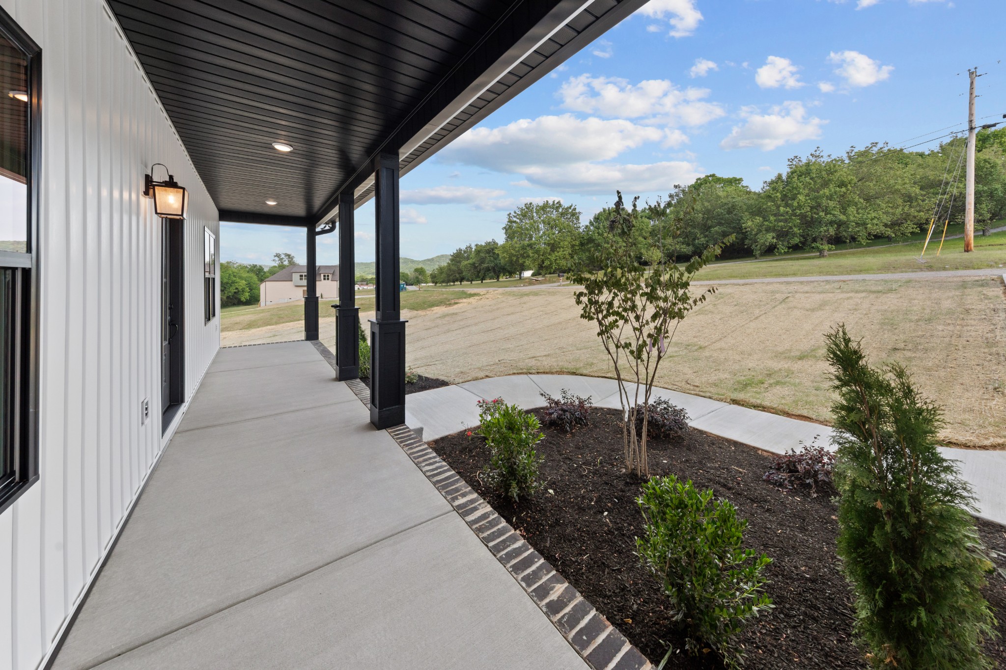 16 Paradise Hills Lane