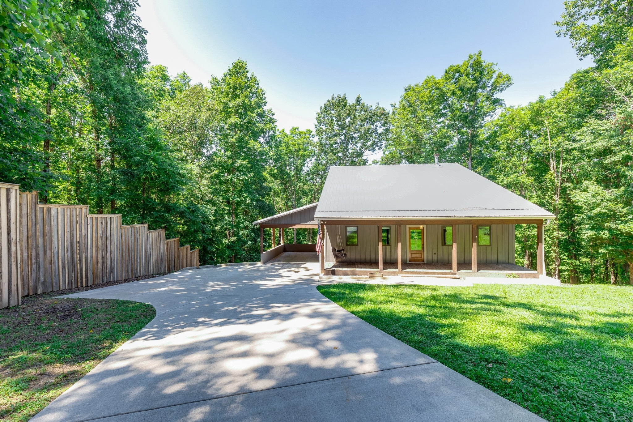 1095 Overlook Trl