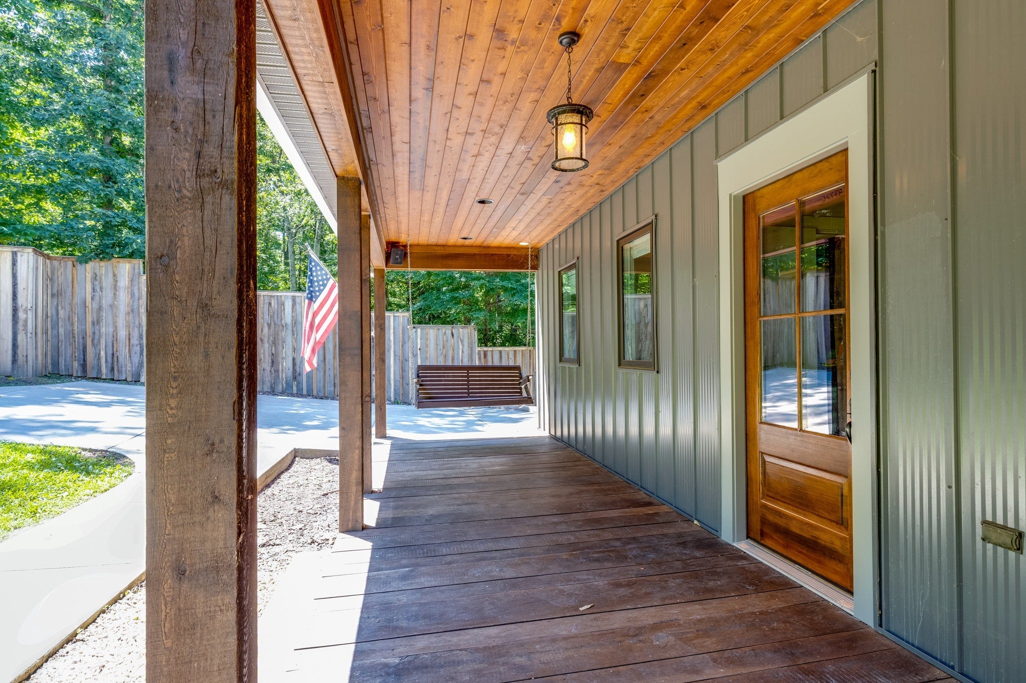 1095 Overlook Trl