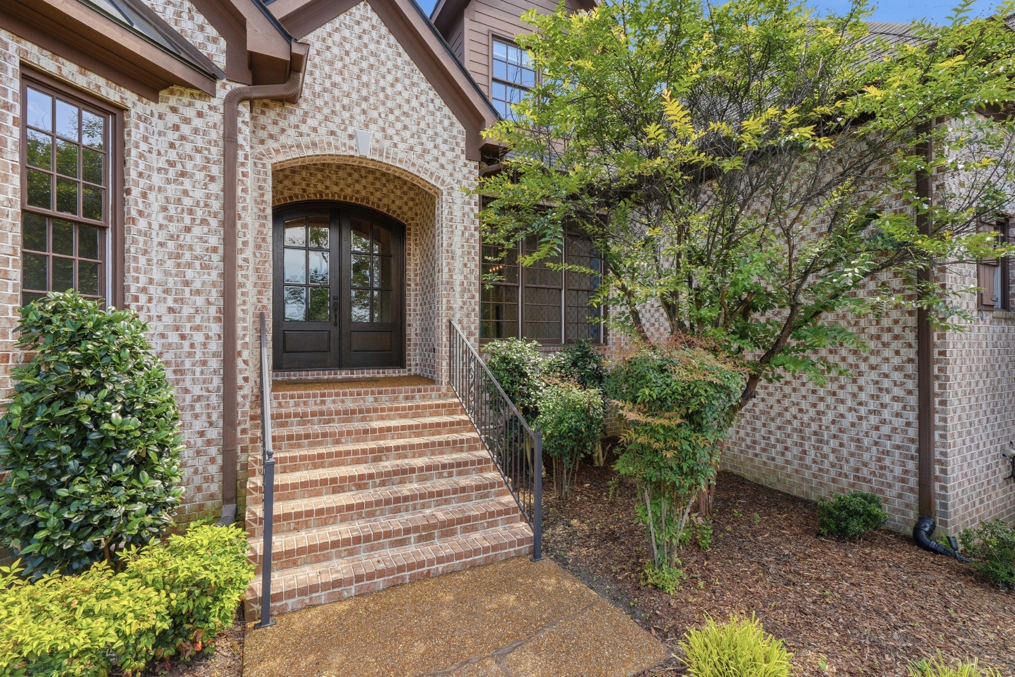 909 Gold Hill Ct