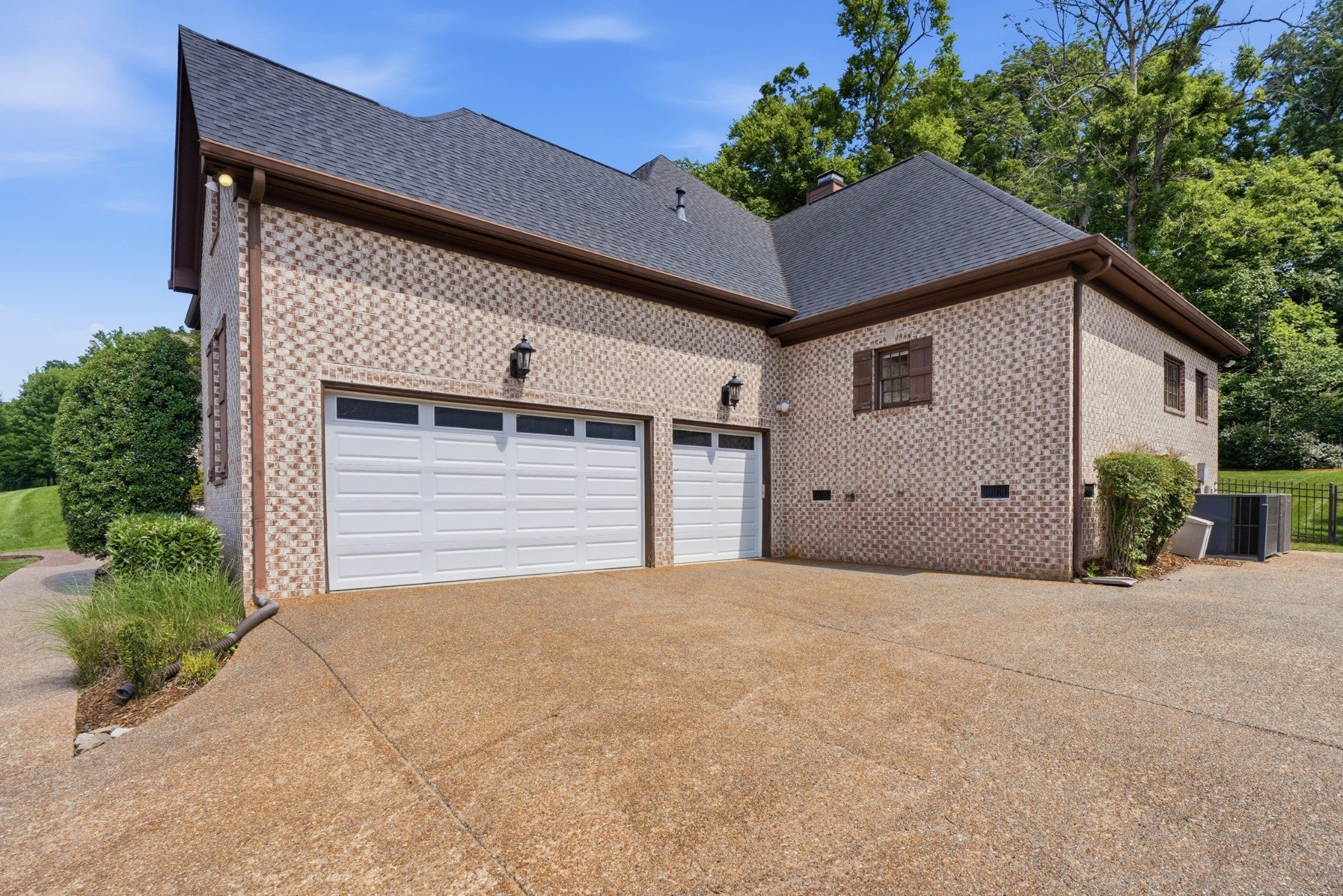 909 Gold Hill Ct