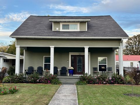 302 N Polk St Tullahoma TN 37388