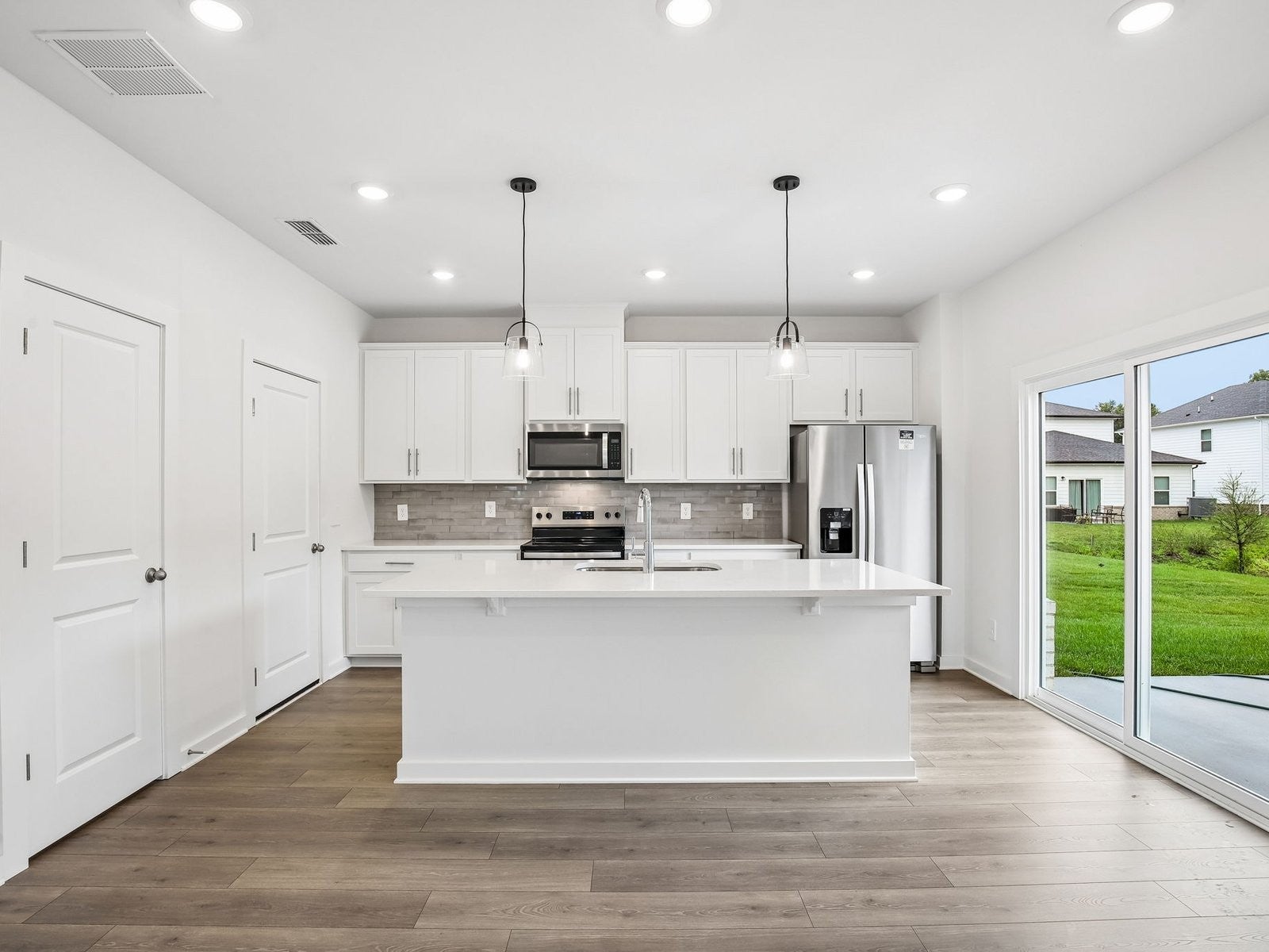 2129 Craven Pl