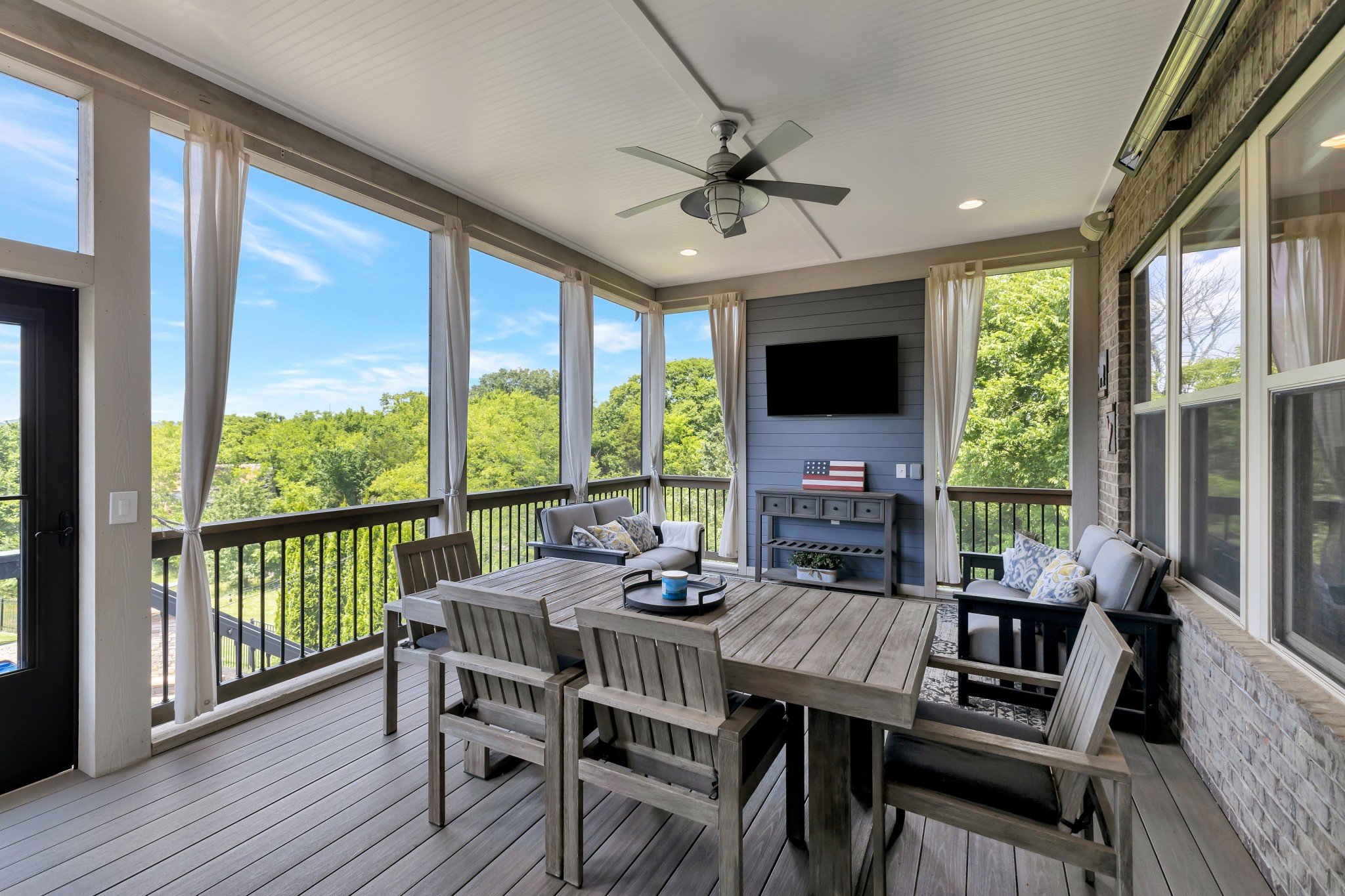 Brentwood, Tennessee 37027, United States, 6 Bedrooms Bedrooms, ,5 BathroomsBathrooms,Residential,Active,171587