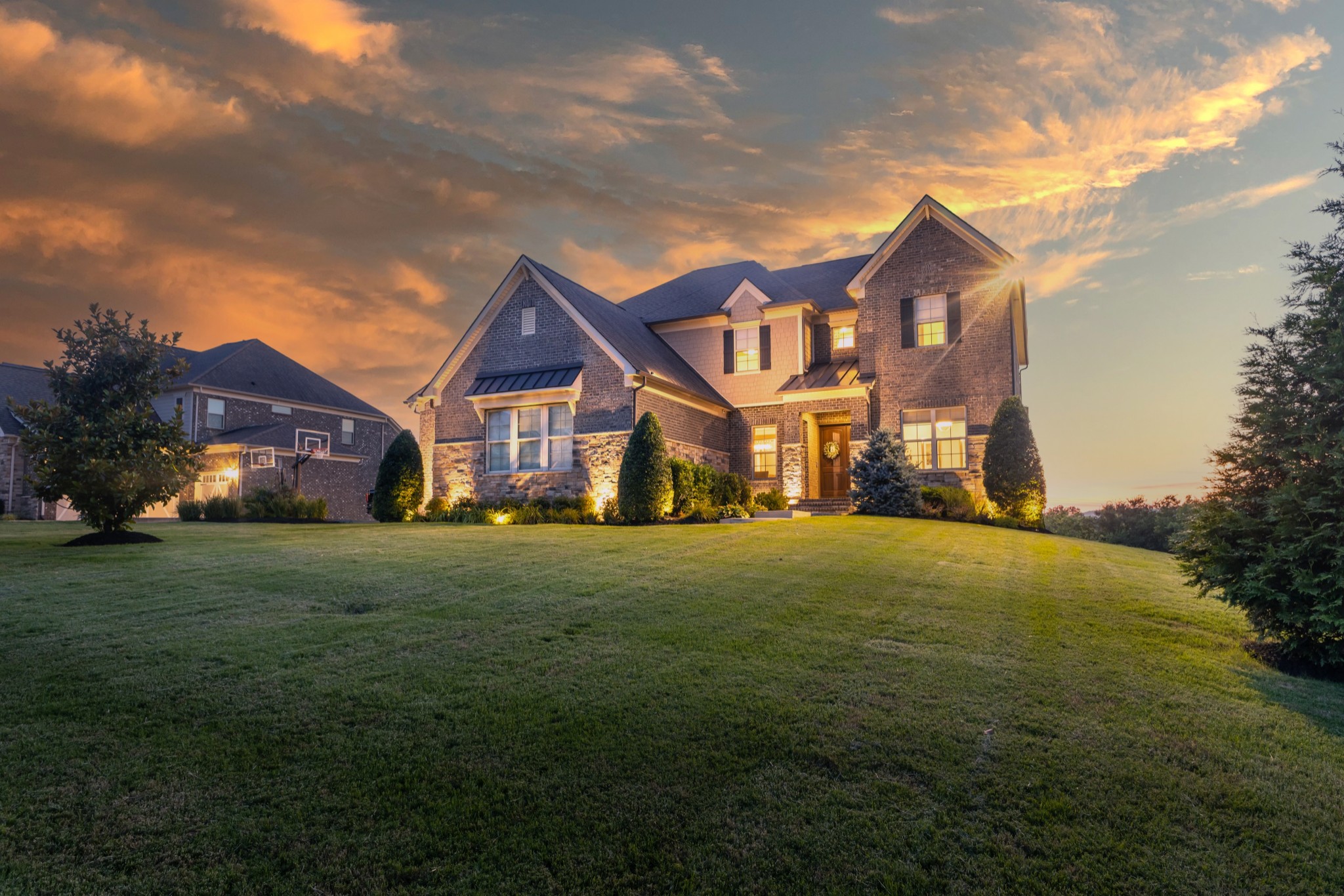 715 Green Hill Blvd