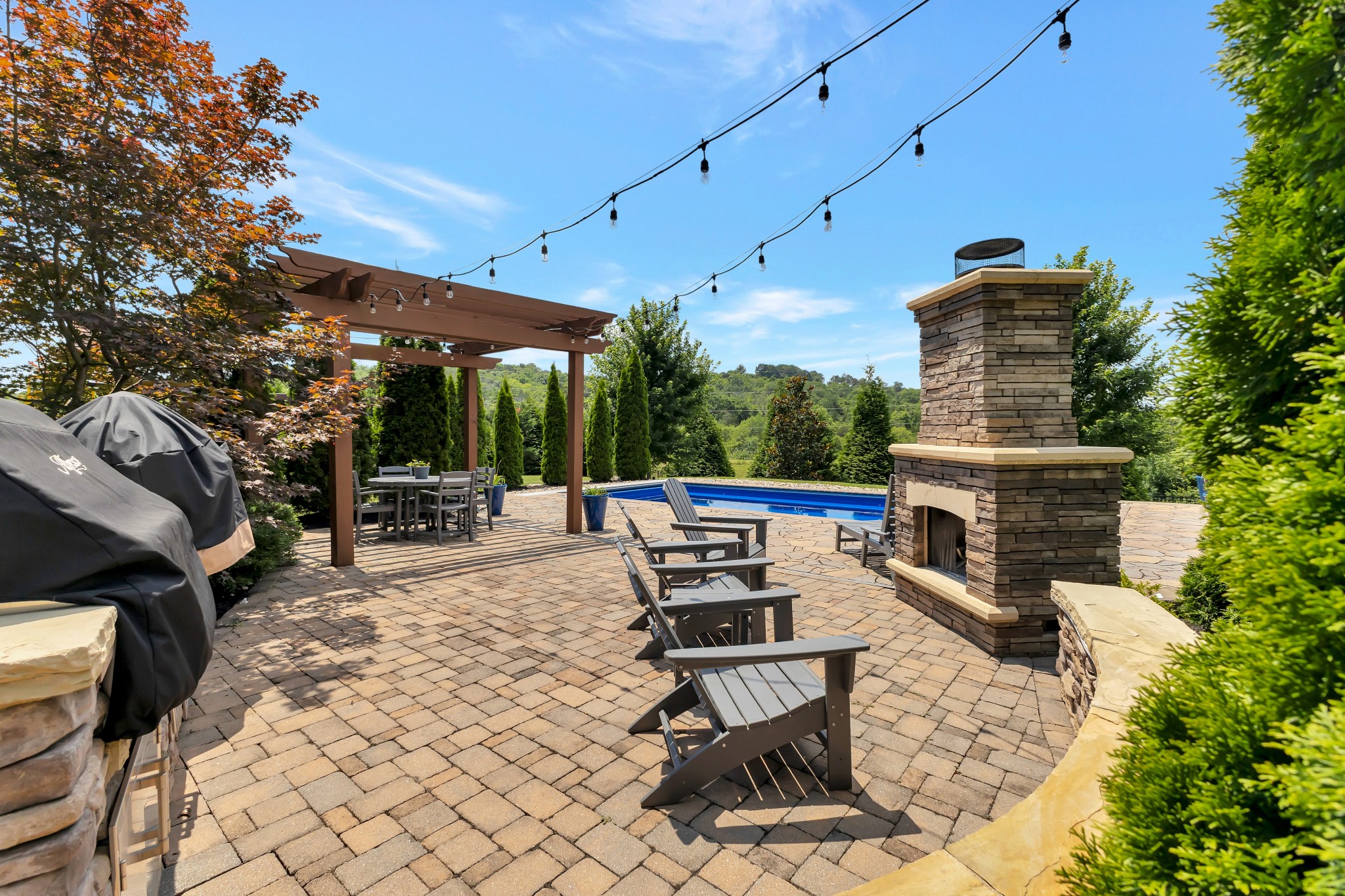 Brentwood, Tennessee 37027, United States, 6 Bedrooms Bedrooms, ,5 BathroomsBathrooms,Residential,Active,171587