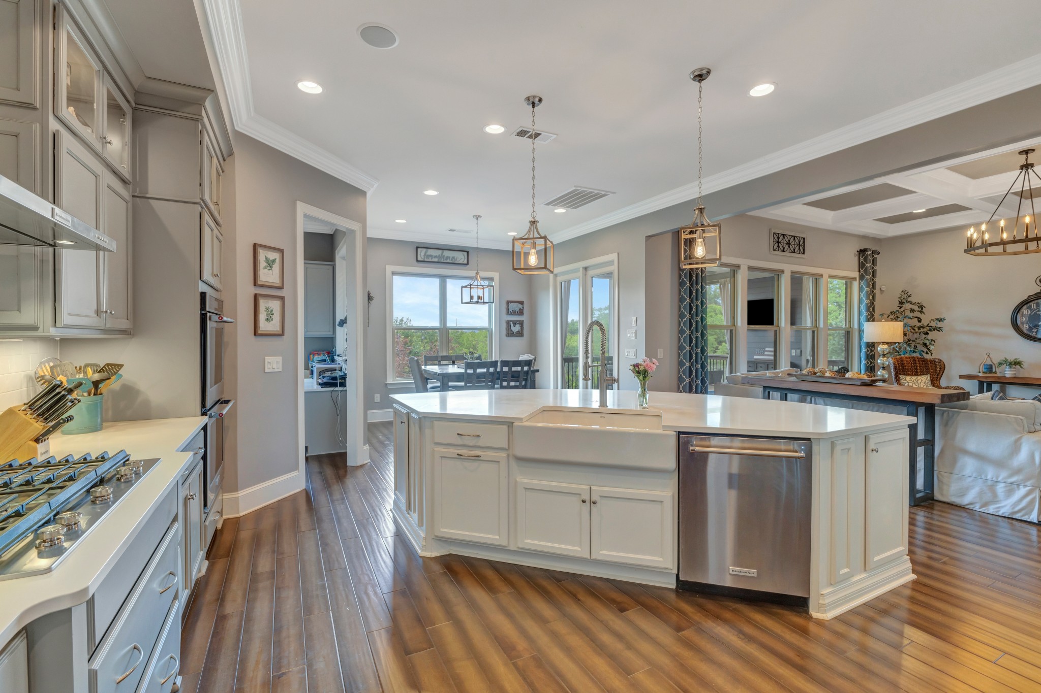 Brentwood, Tennessee 37027, United States, 6 Bedrooms Bedrooms, ,5 BathroomsBathrooms,Residential,Active,171587