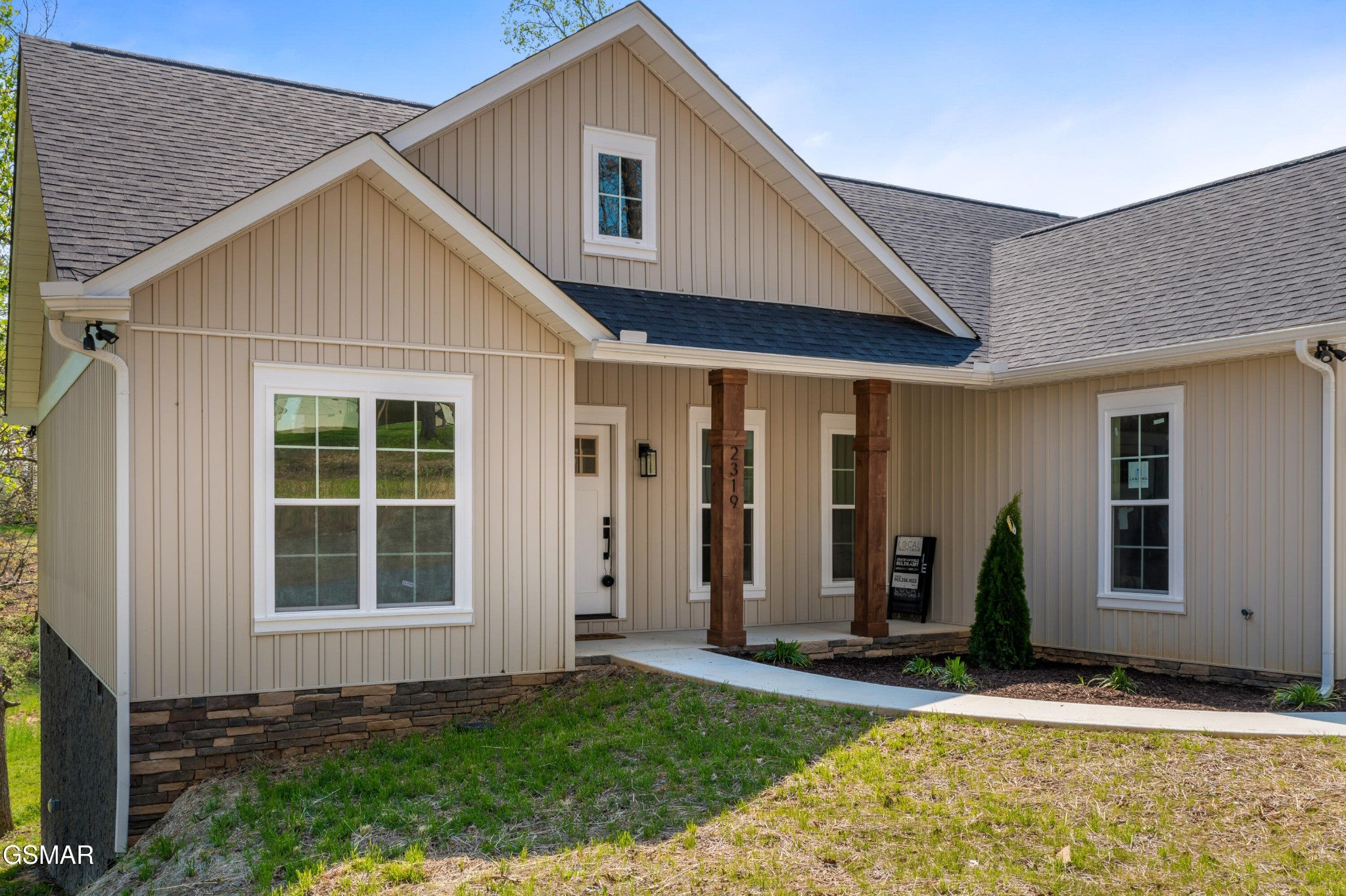 2319 Geraldine Way