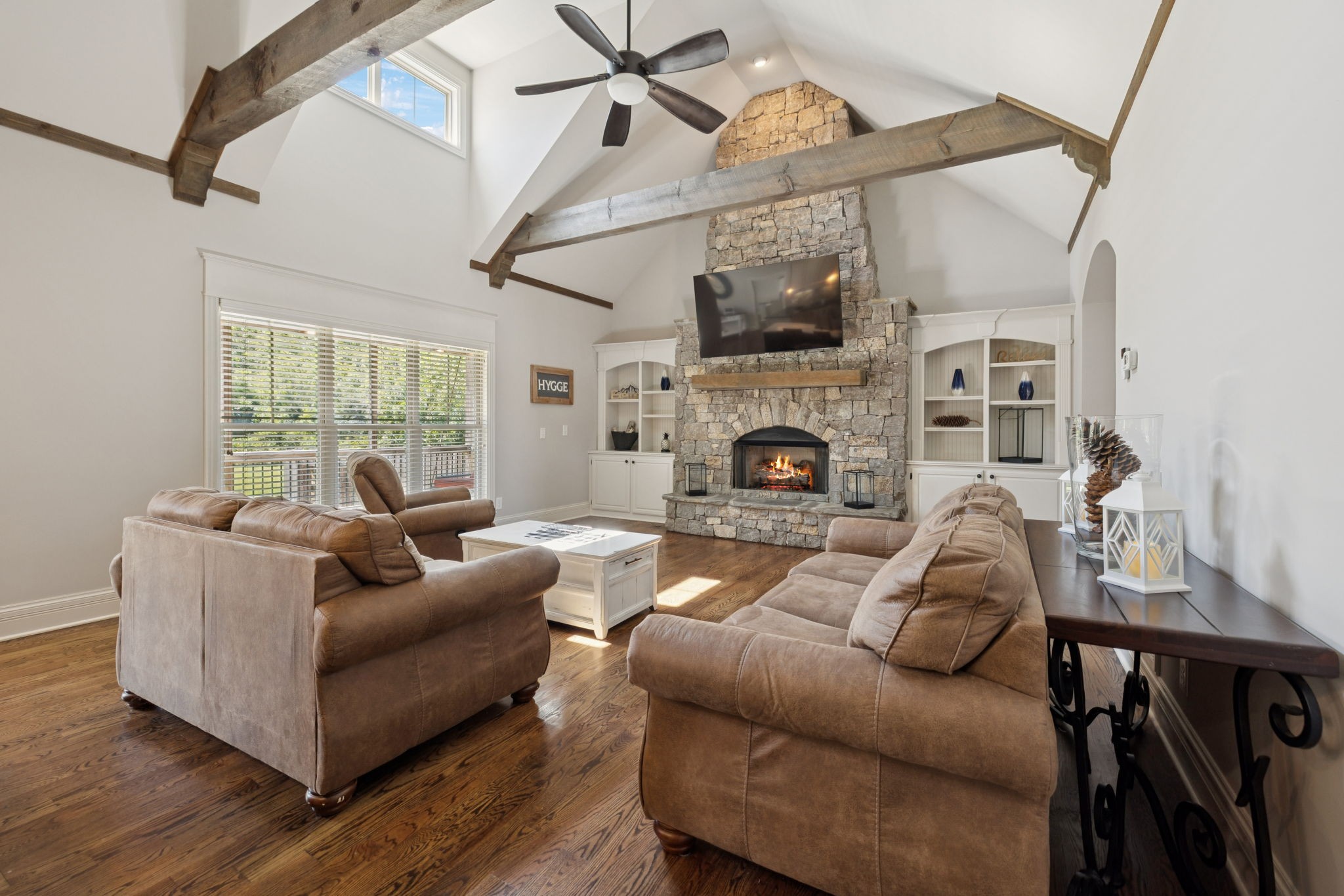 3140 Hidden Creek Dr