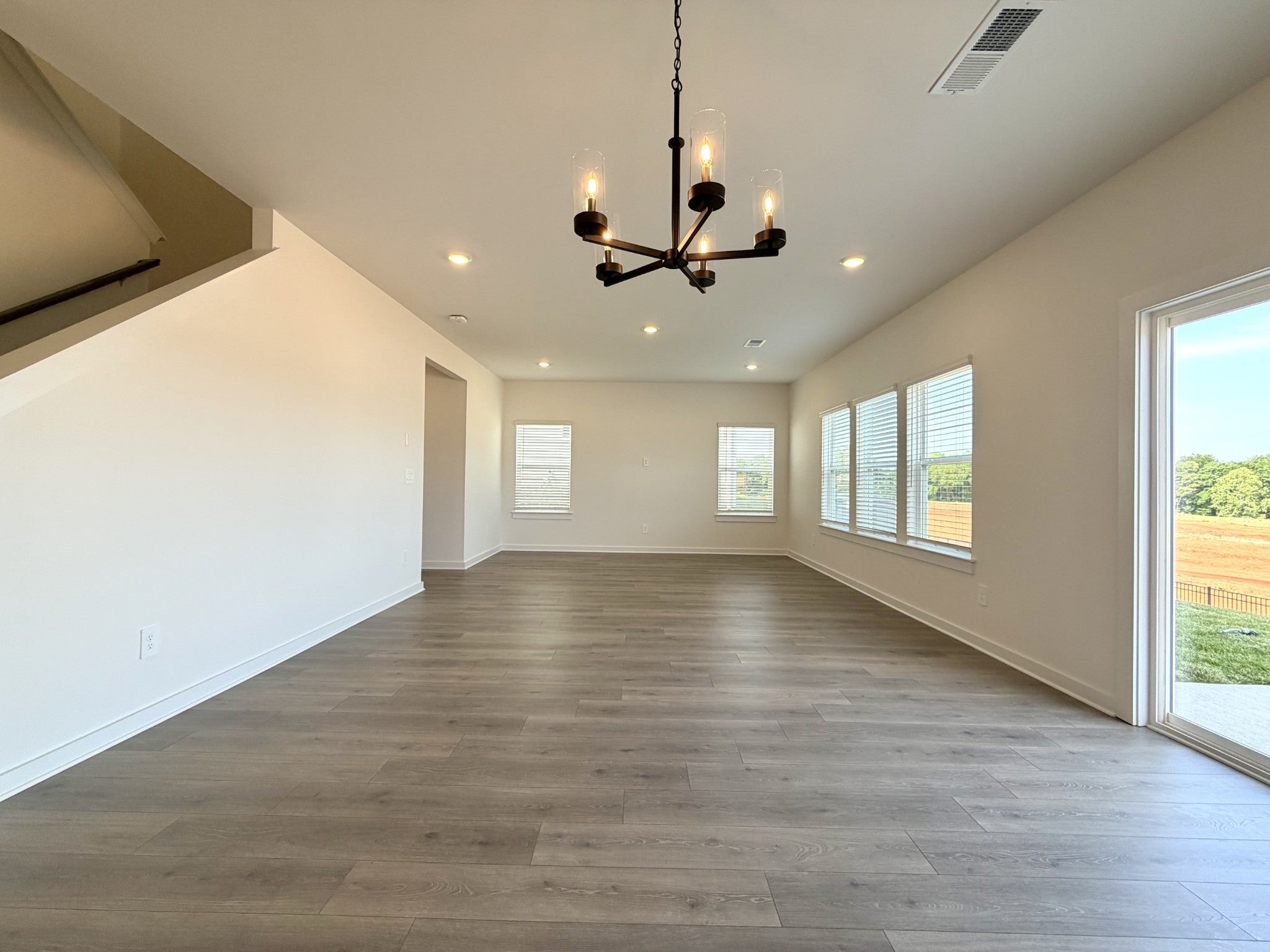 2372 Woodmeadow Dr