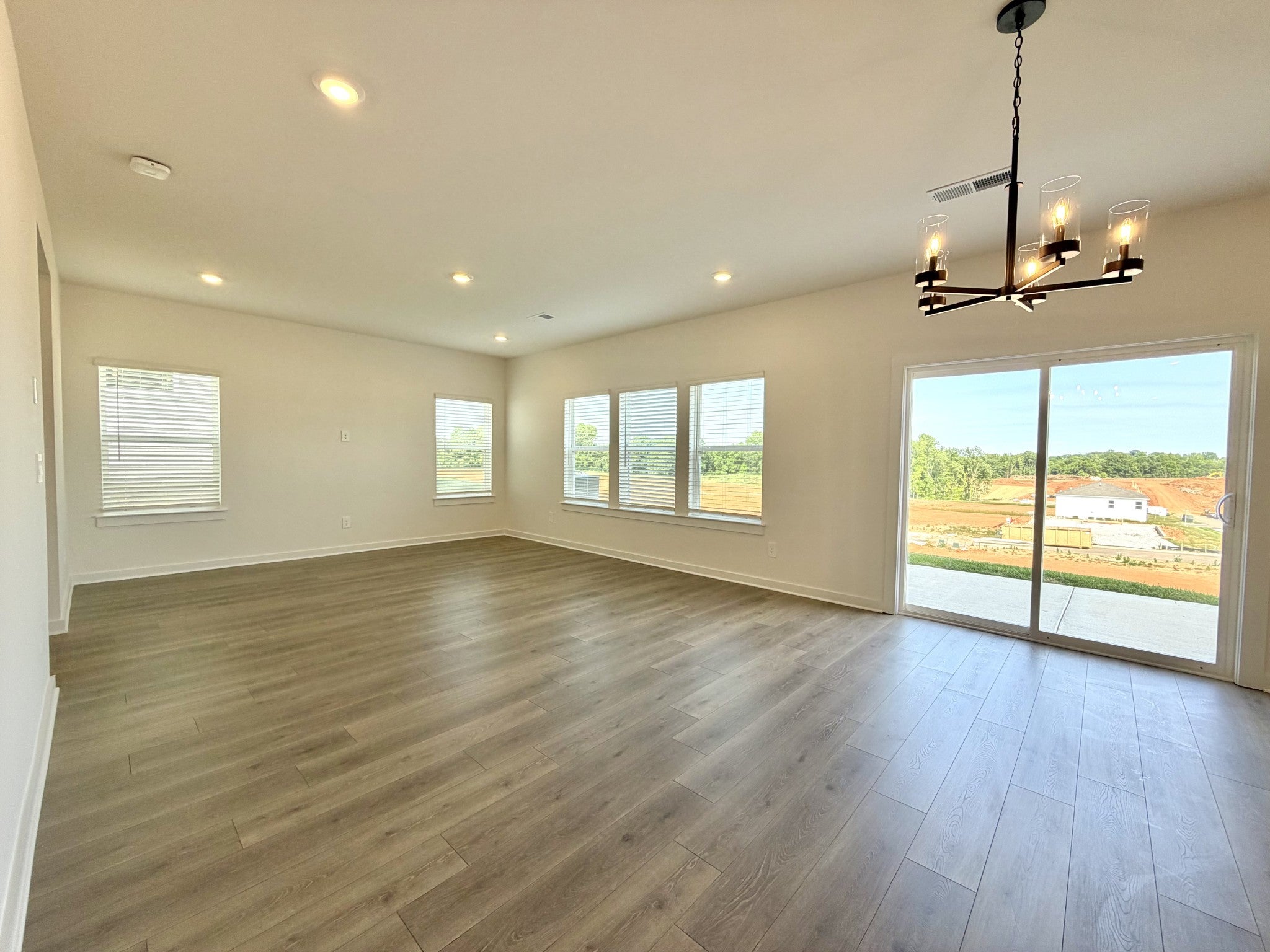 2372 Woodmeadow Dr