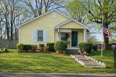 400 Ray St Shelbyville TN 37160