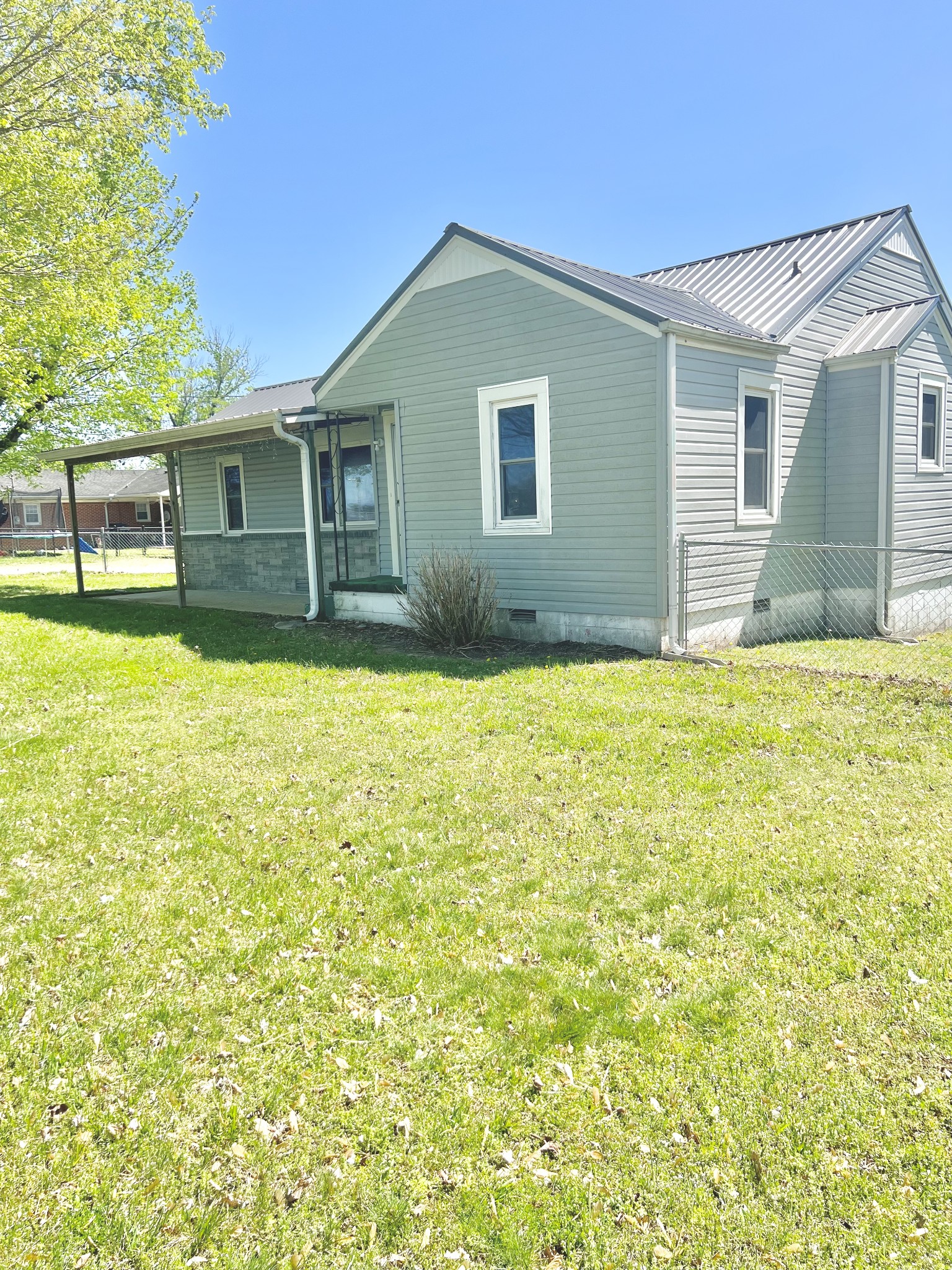 461 Hendrixson Dr