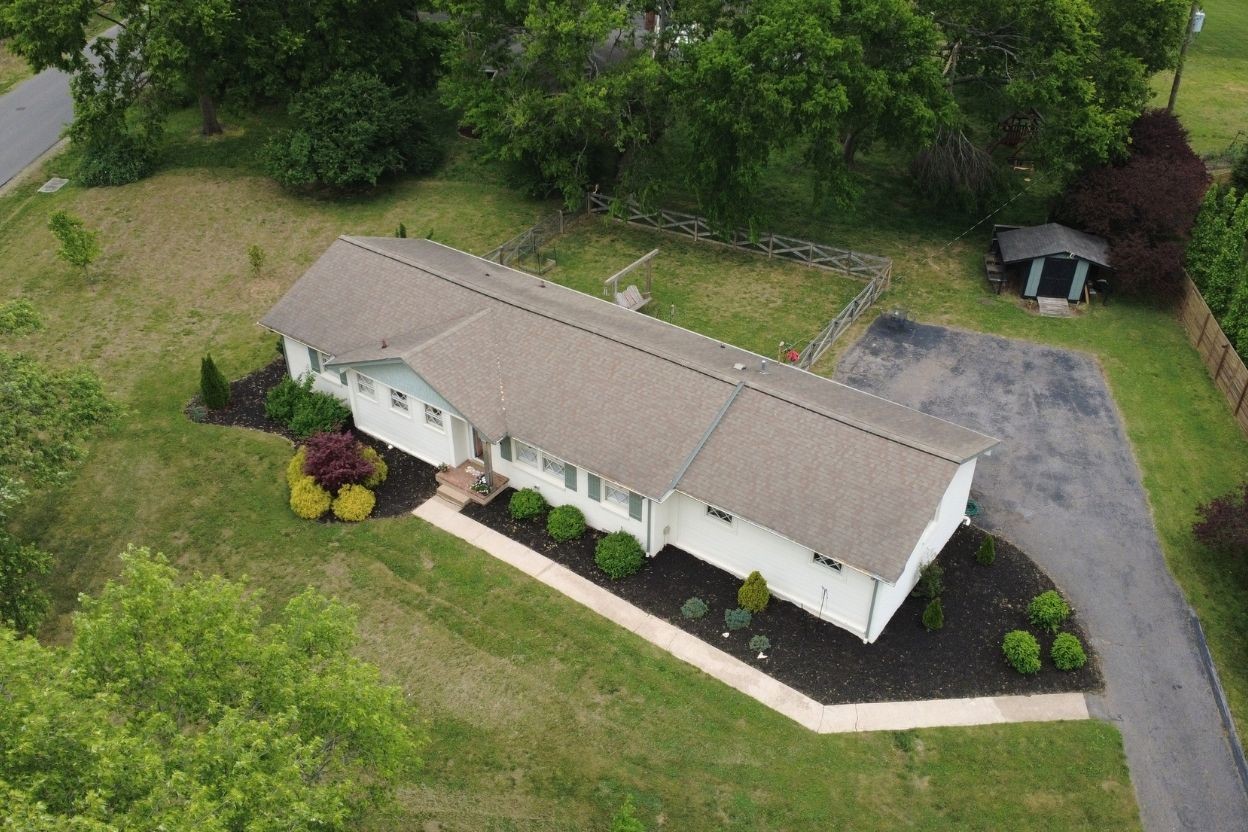 654 Oakley Dr