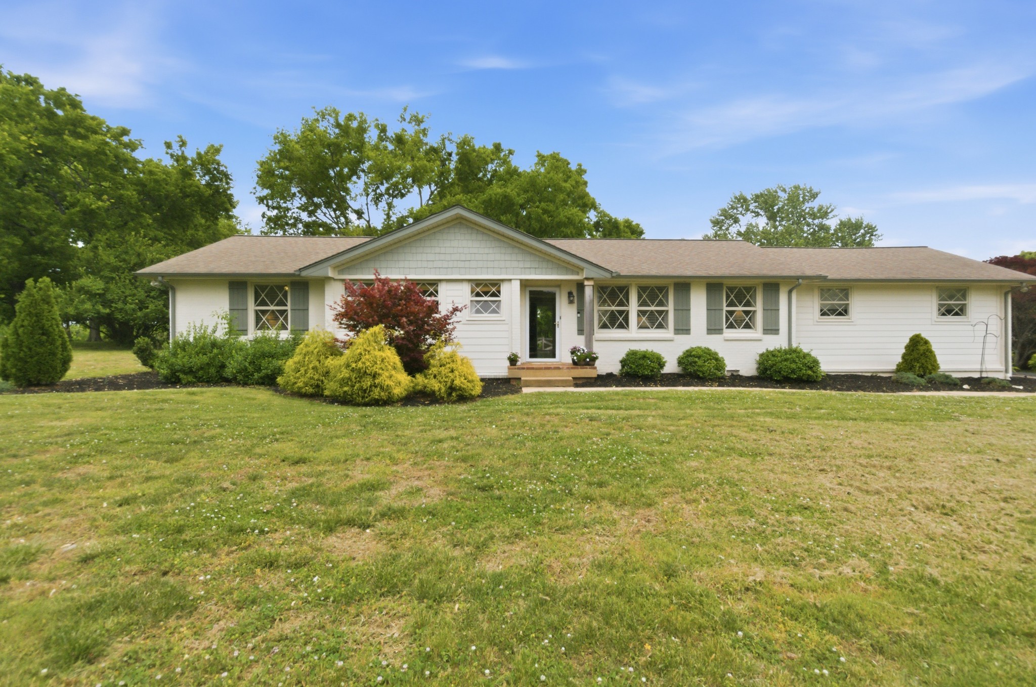 654 Oakley Dr