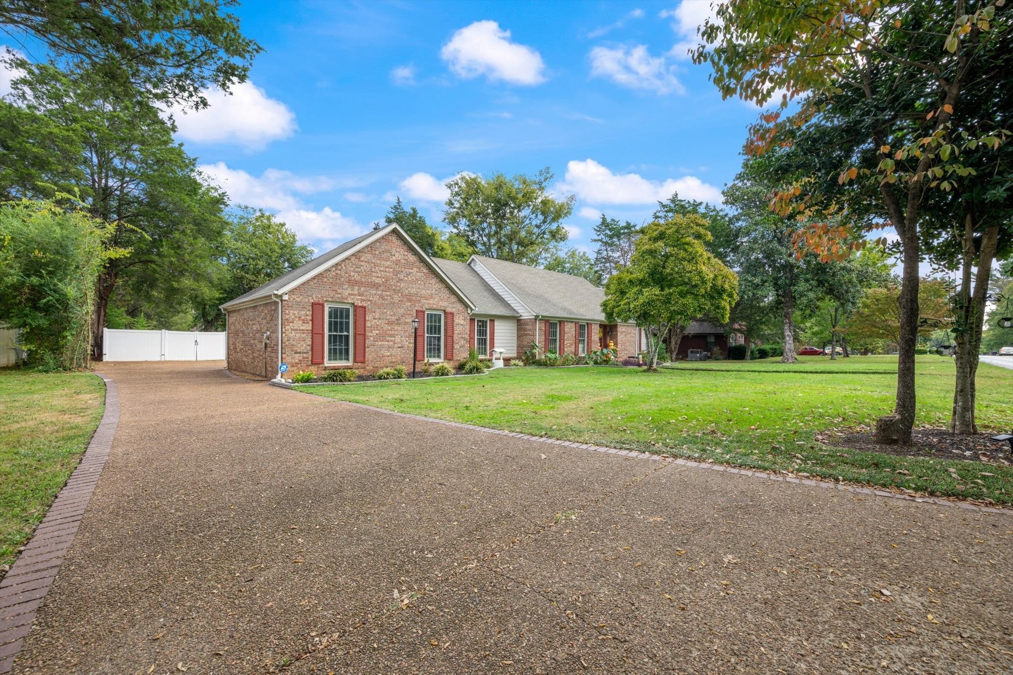 1706 Haynes Dr