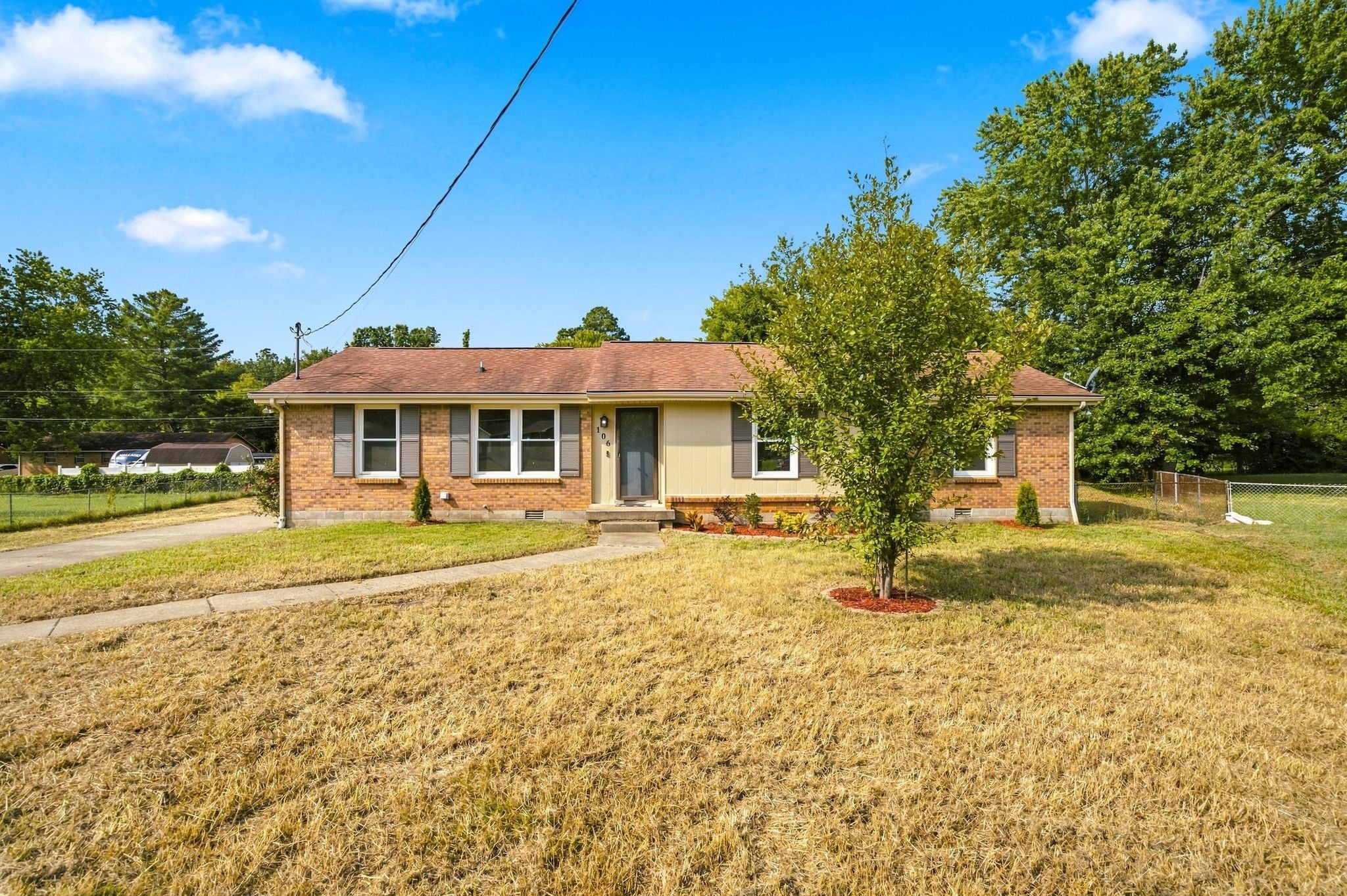 106 Winston Ct