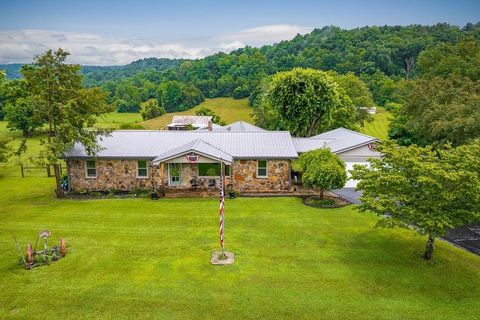 Photo of 1653 Lester Flatt Rd, Sparta, TN 38583 (MLS # 3061808)