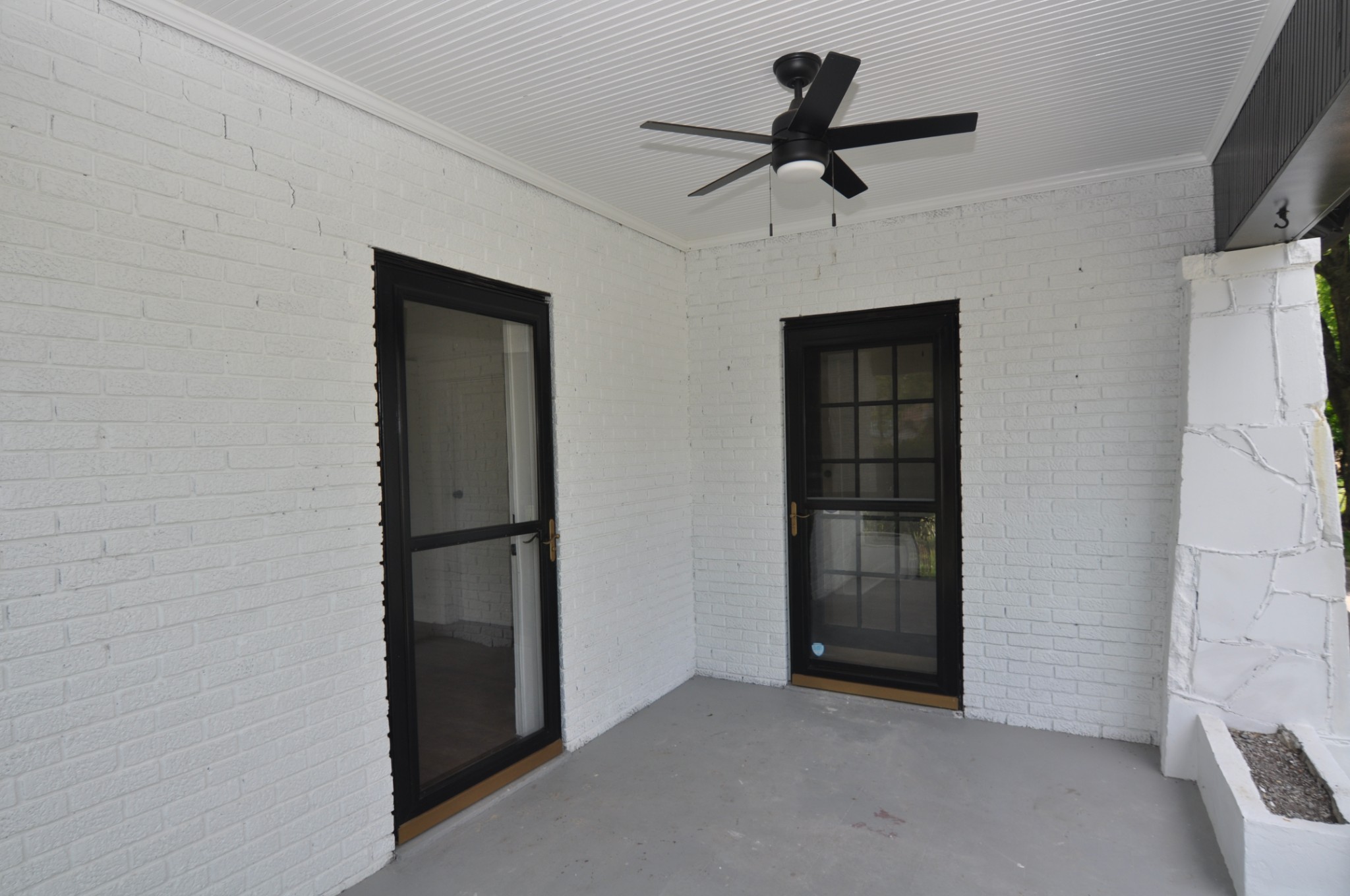 212 1st Ave