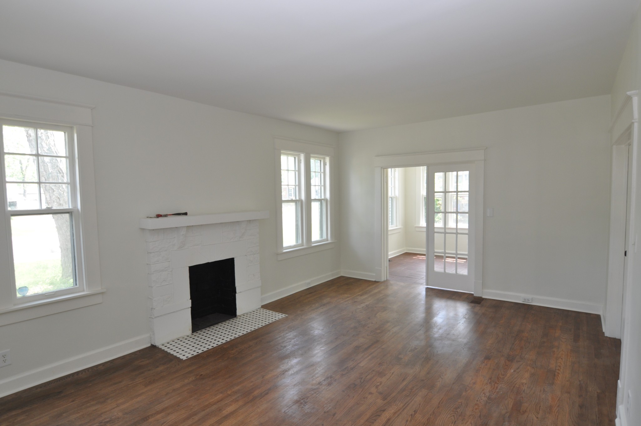 212 1st Ave