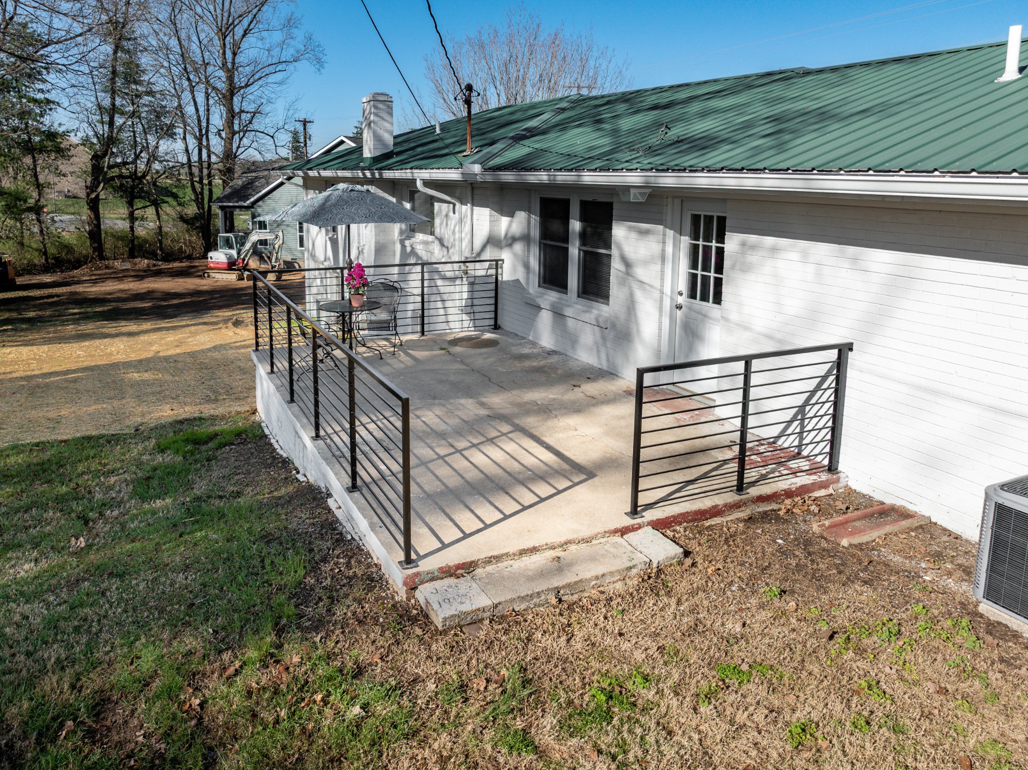 1514 5th Ave W