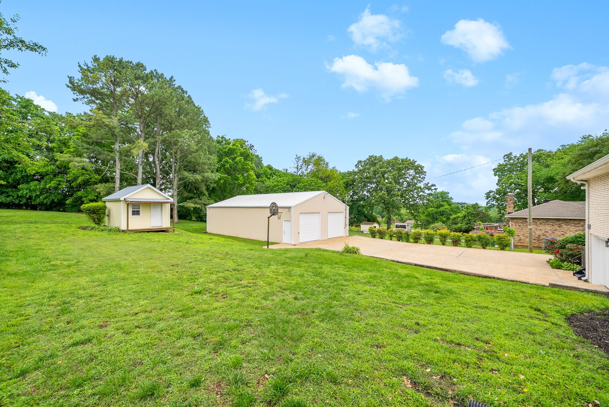 112 Hickory Heights Dr