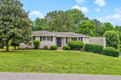112 Hickory Heights Dr Hendersonville TN 37075