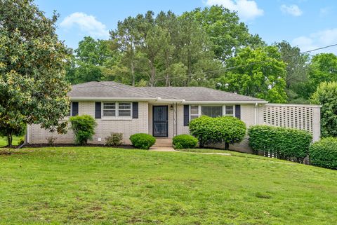 112 Hickory Heights Dr Hendersonville TN 37075