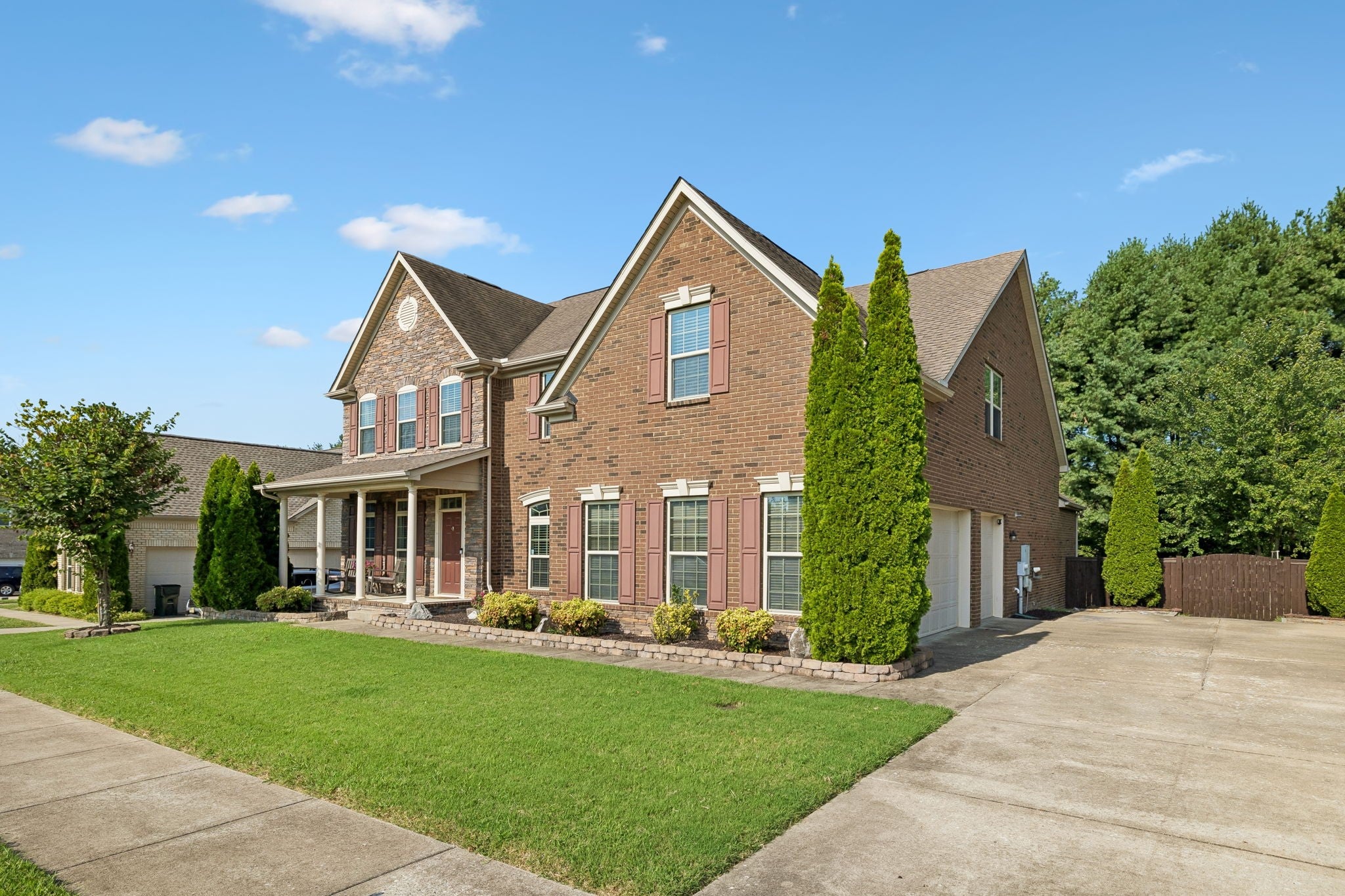 617 Goodman Dr