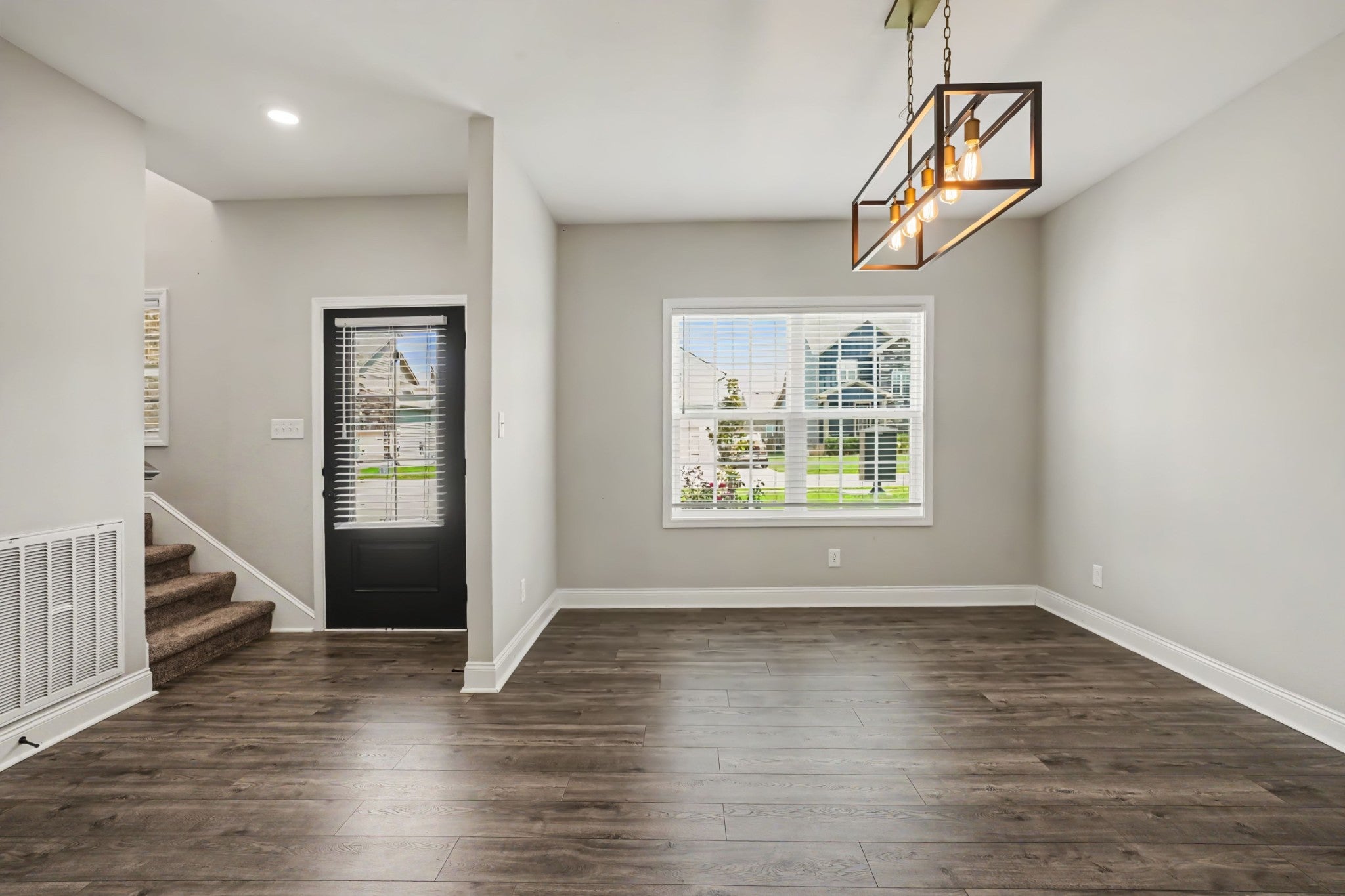 528 Dexter Dr