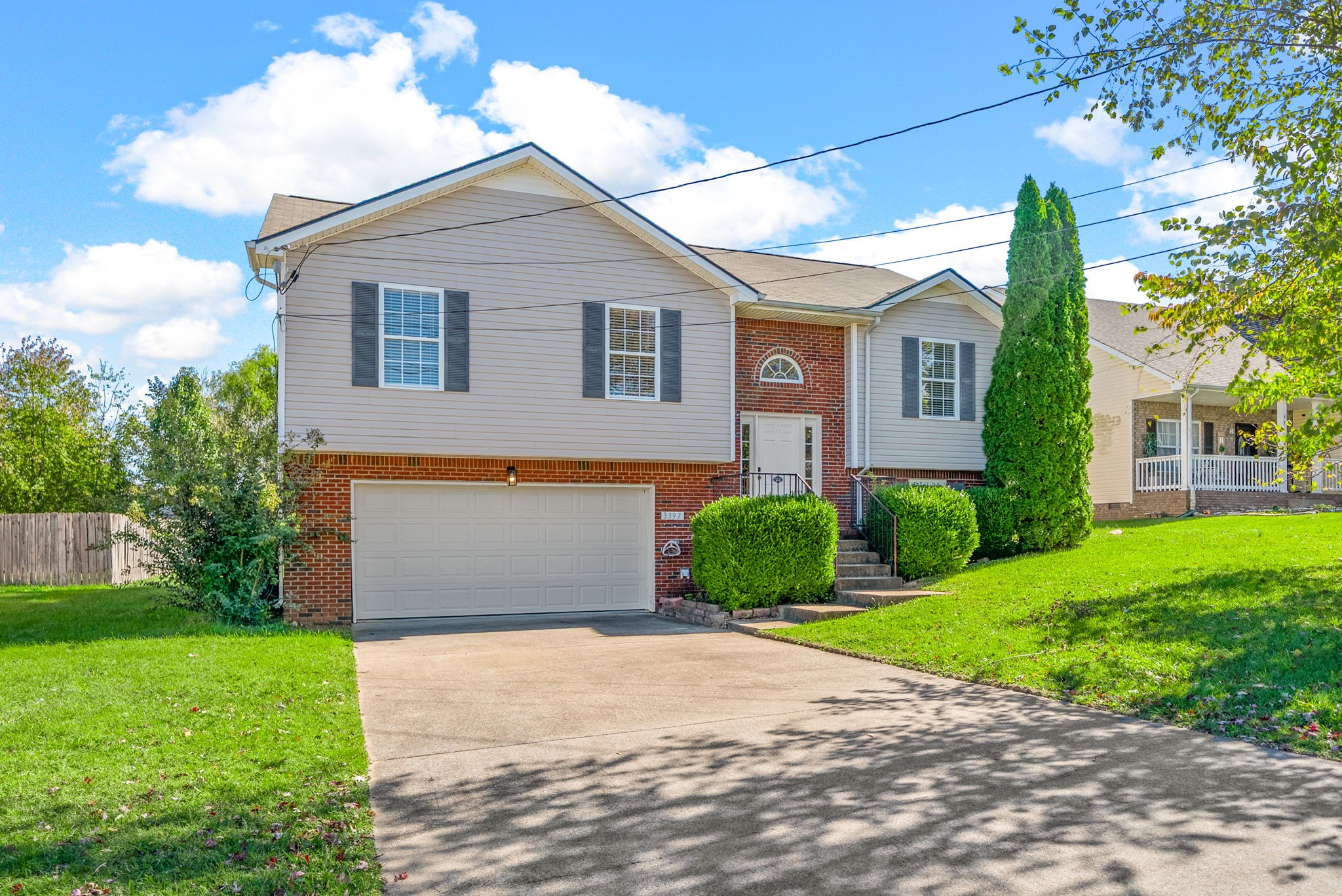 3397 Bradfield Dr