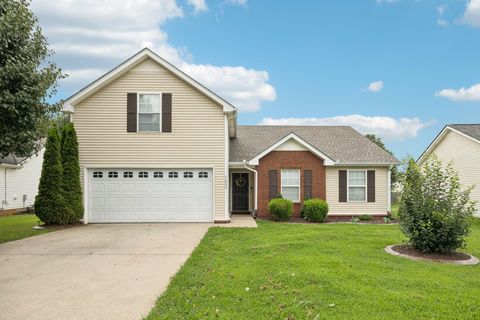 1652 Saint Andrews Dr Murfreesboro TN 37128