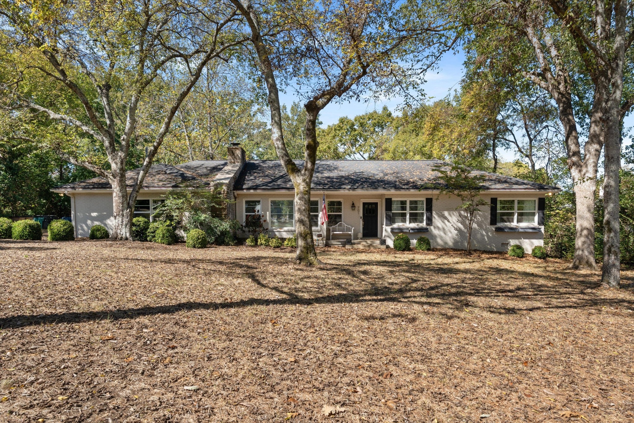 701 Vosswood Dr