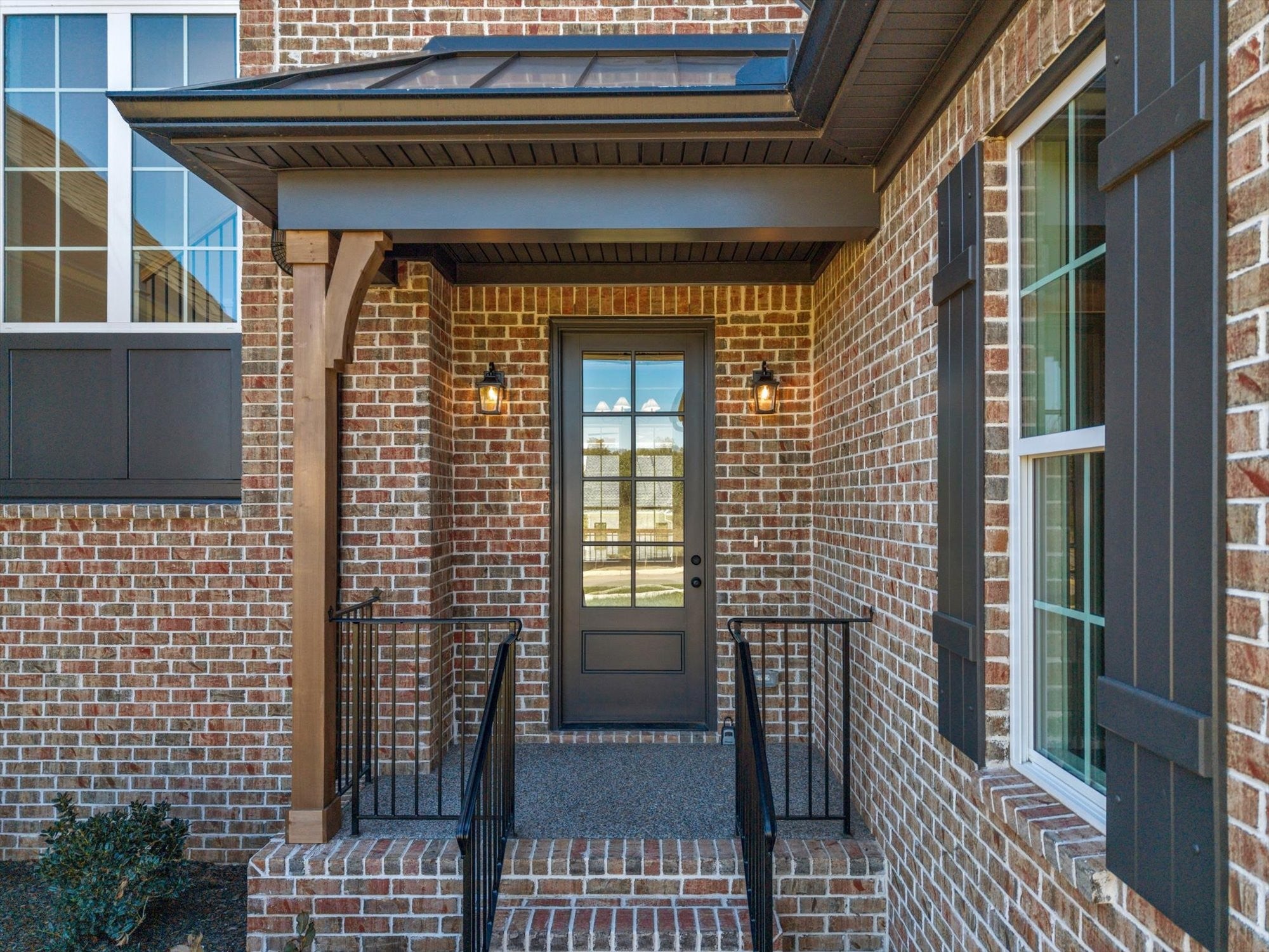 812 Brookdale Ct