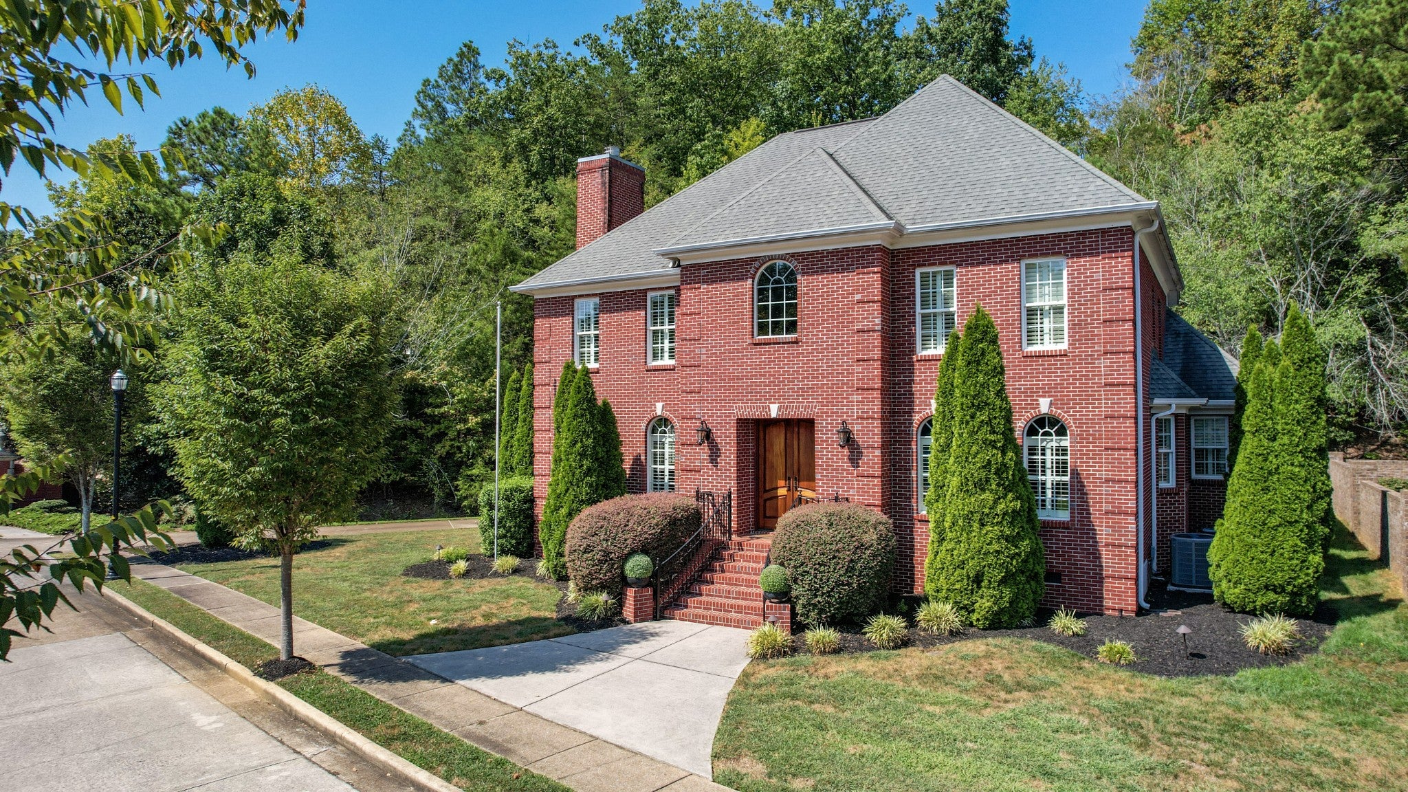 531 Stafford Ave NW