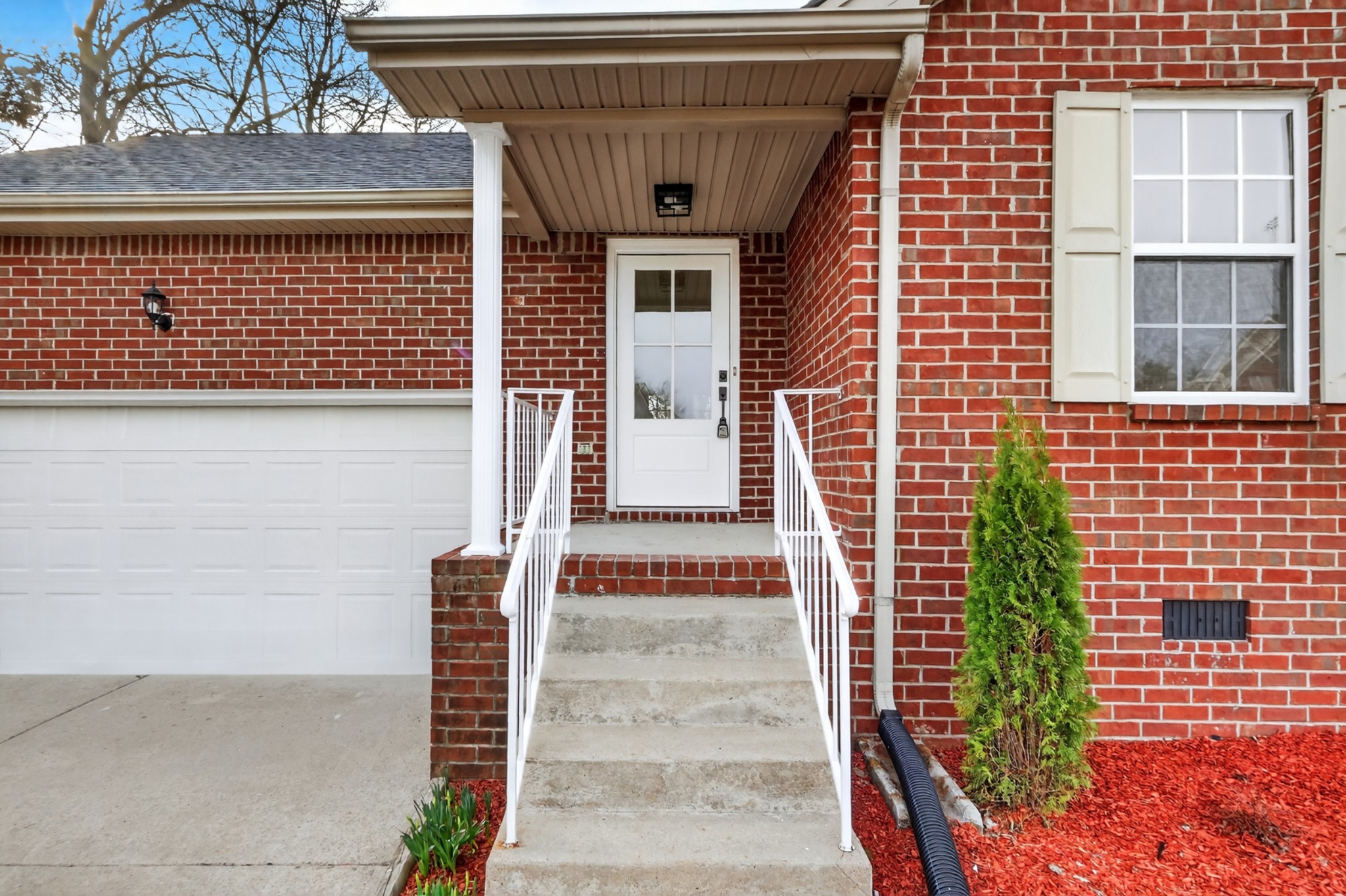 417 Hickory Chase Dr