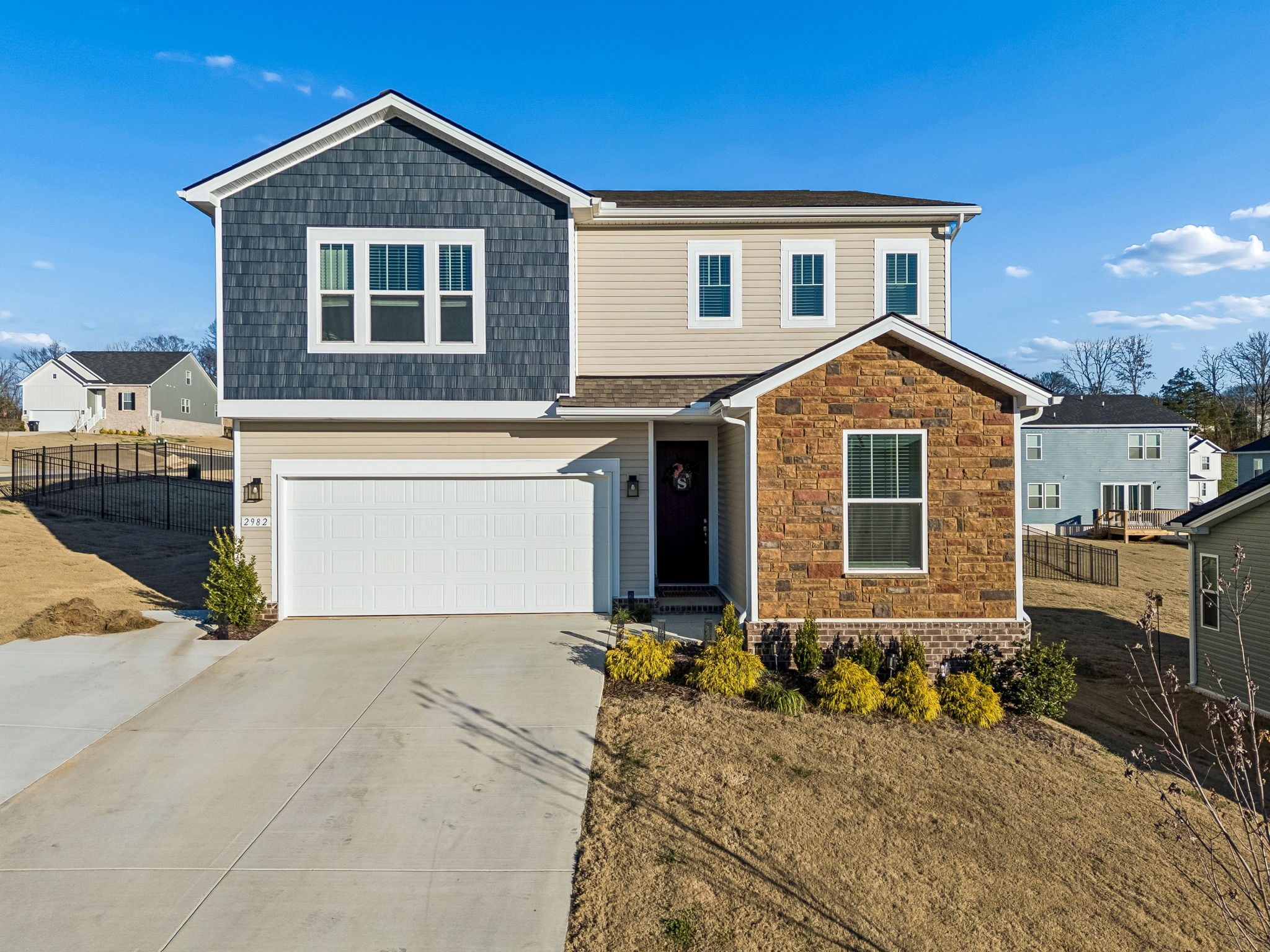 2982 Windstone Trl