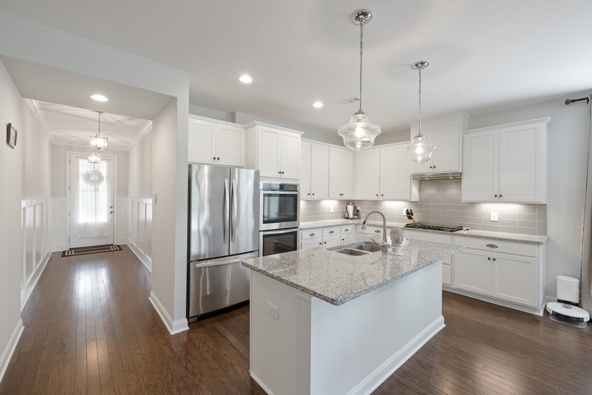 Hendersonville, Tennessee 37075, United States, 4 Bedrooms Bedrooms, ,3 BathroomsBathrooms,Residential,Active,80671