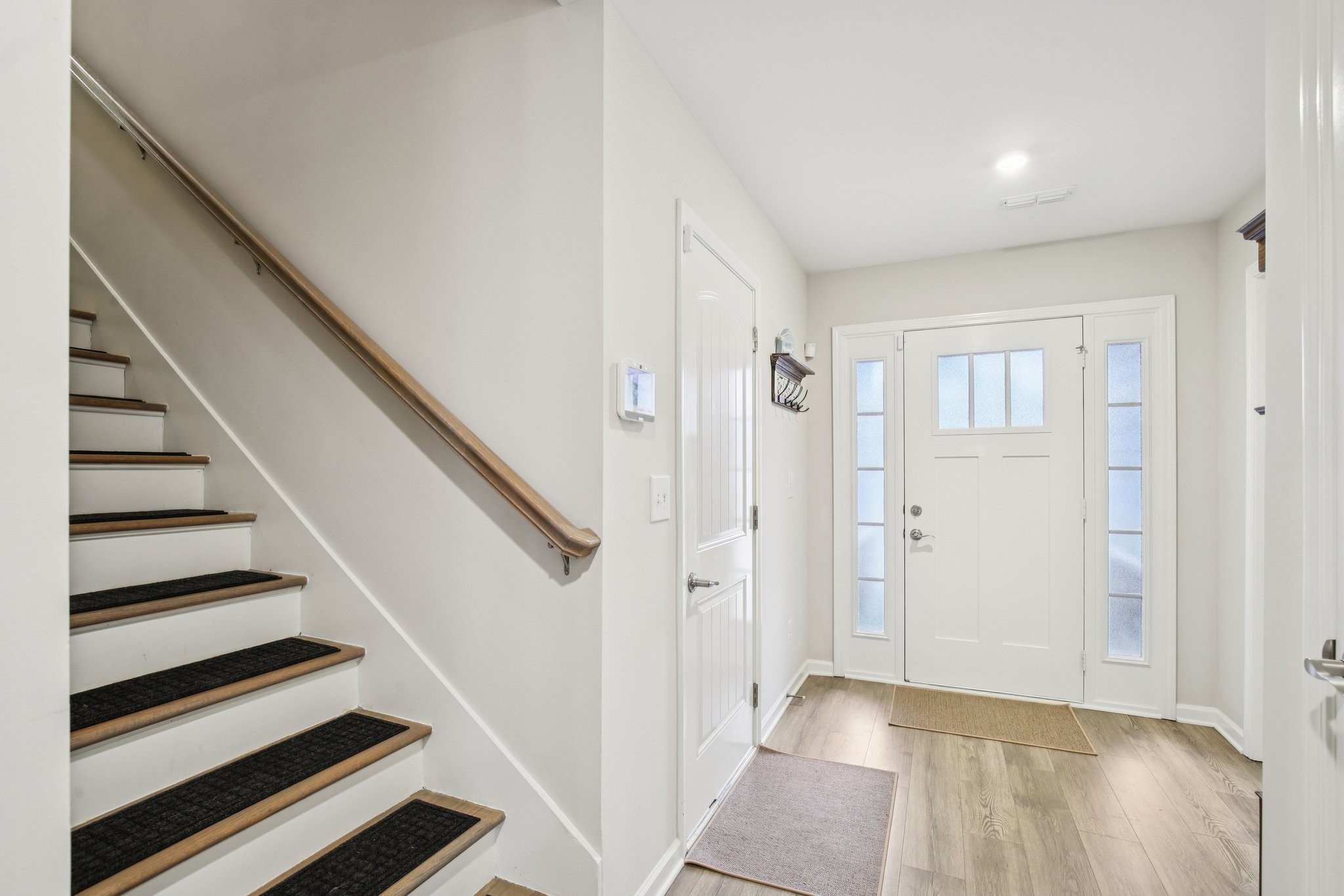 555 High Echelon Cir