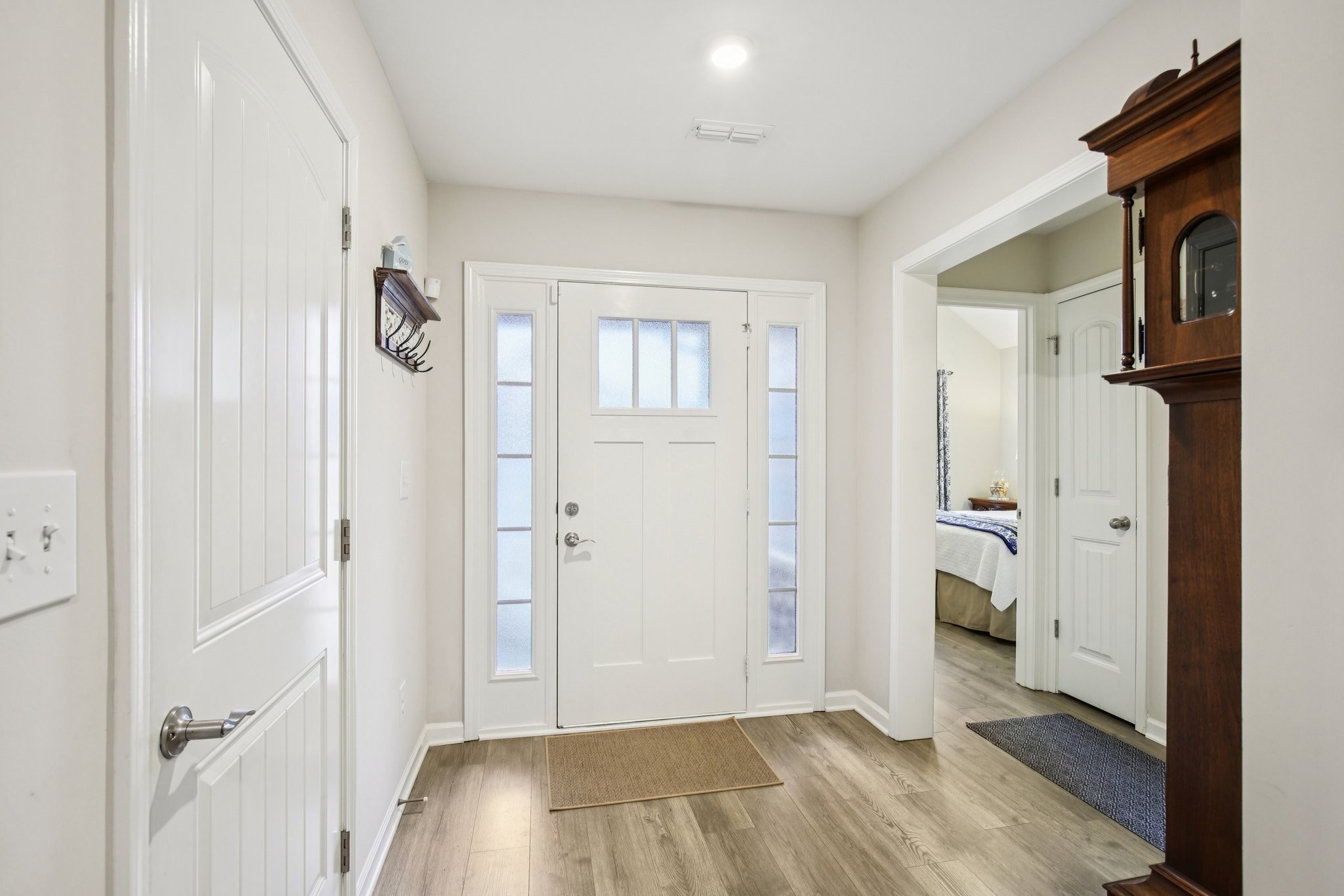 555 High Echelon Cir