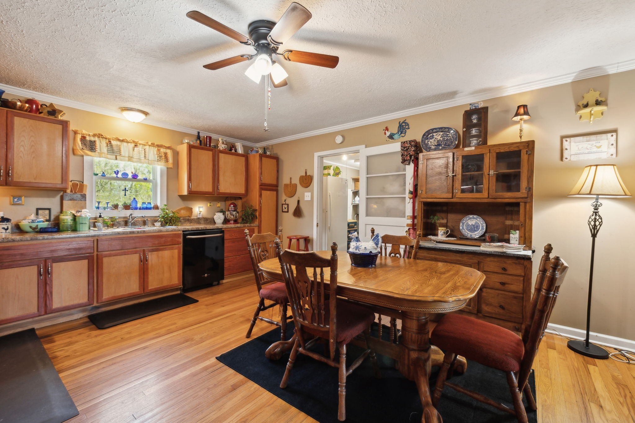 319 Hogan Rd