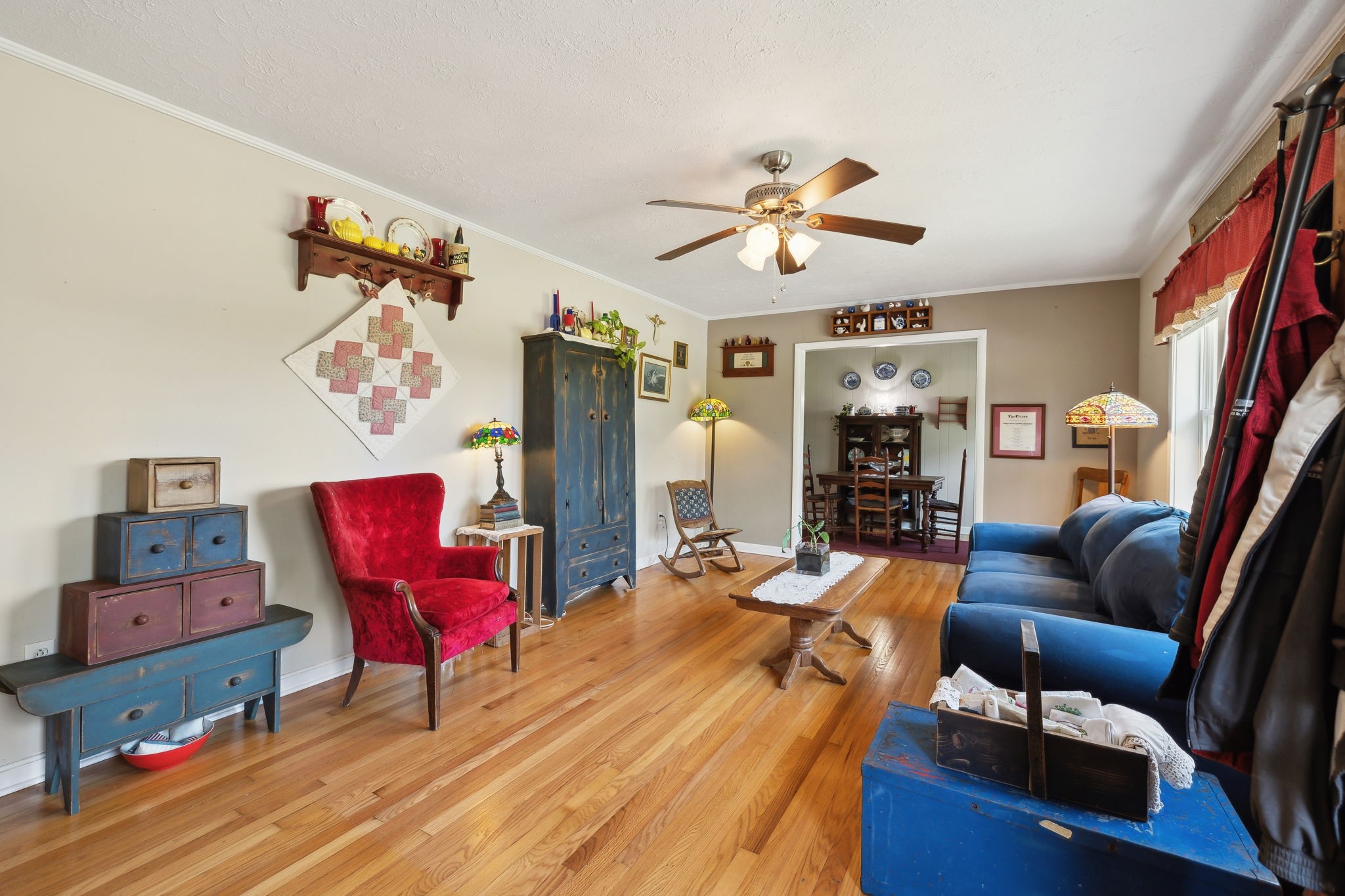 319 Hogan Rd