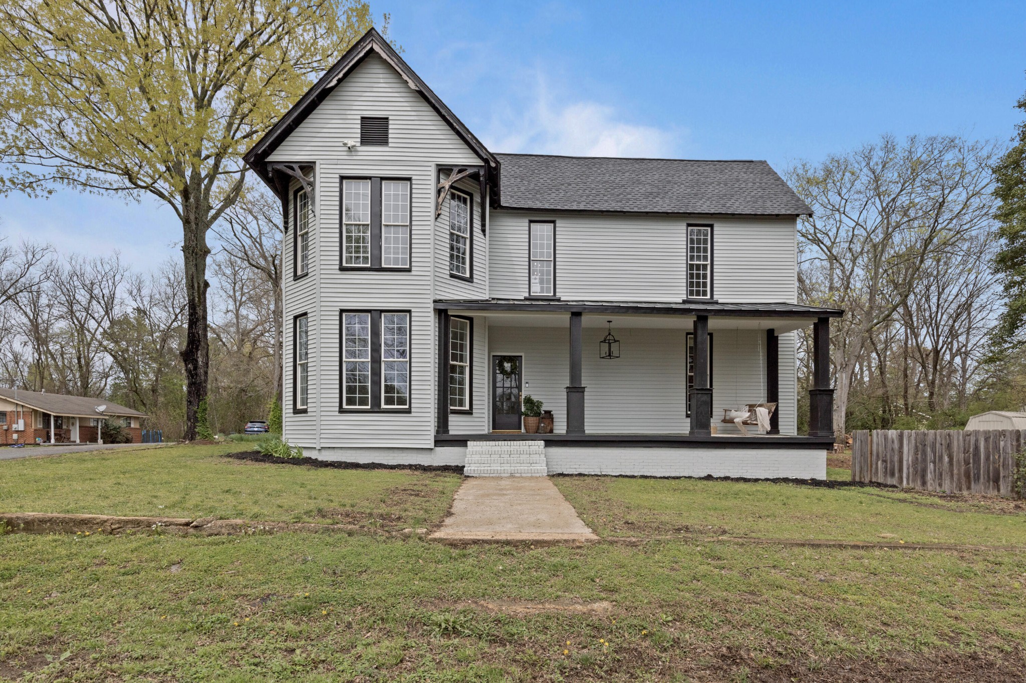 Listing image 2