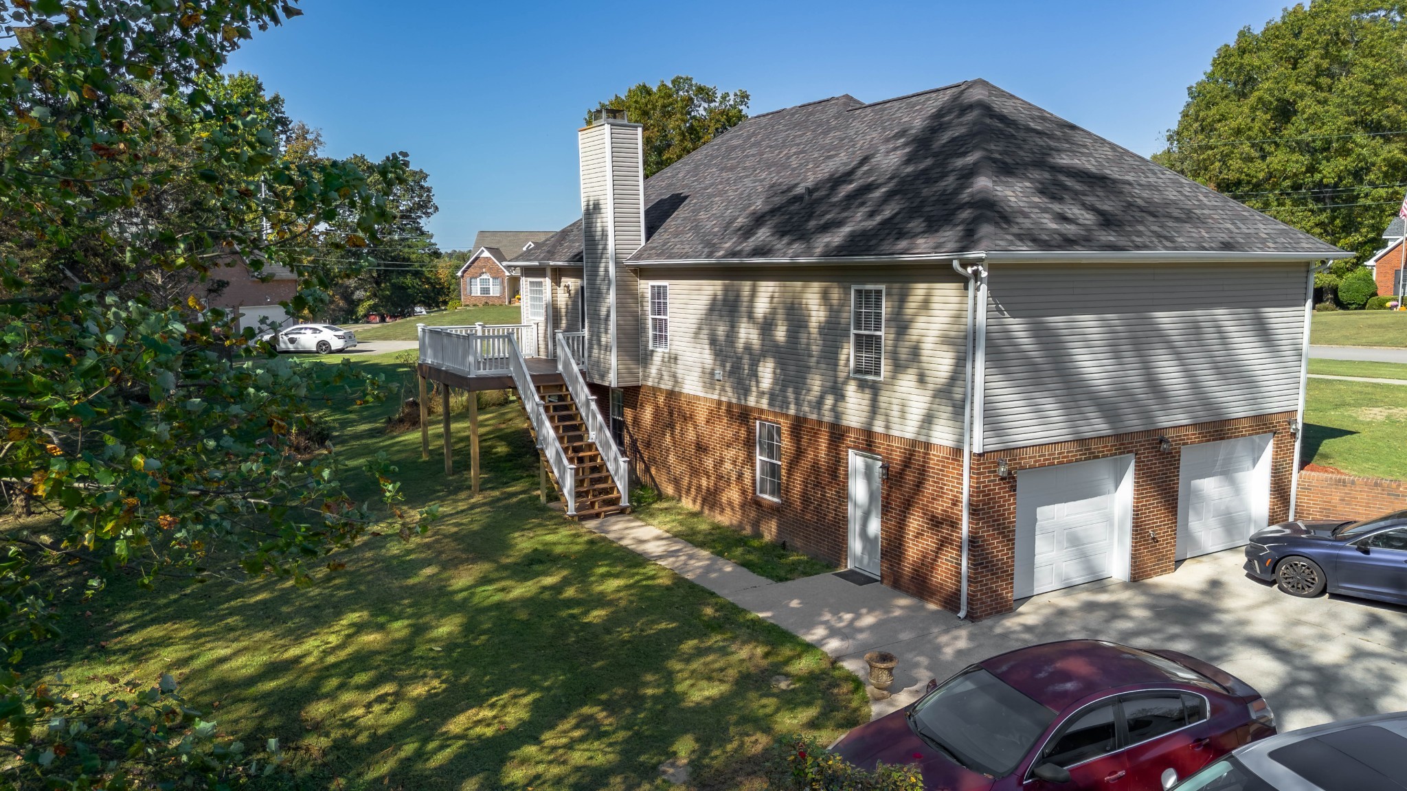 1101 Rustling Oaks Dr