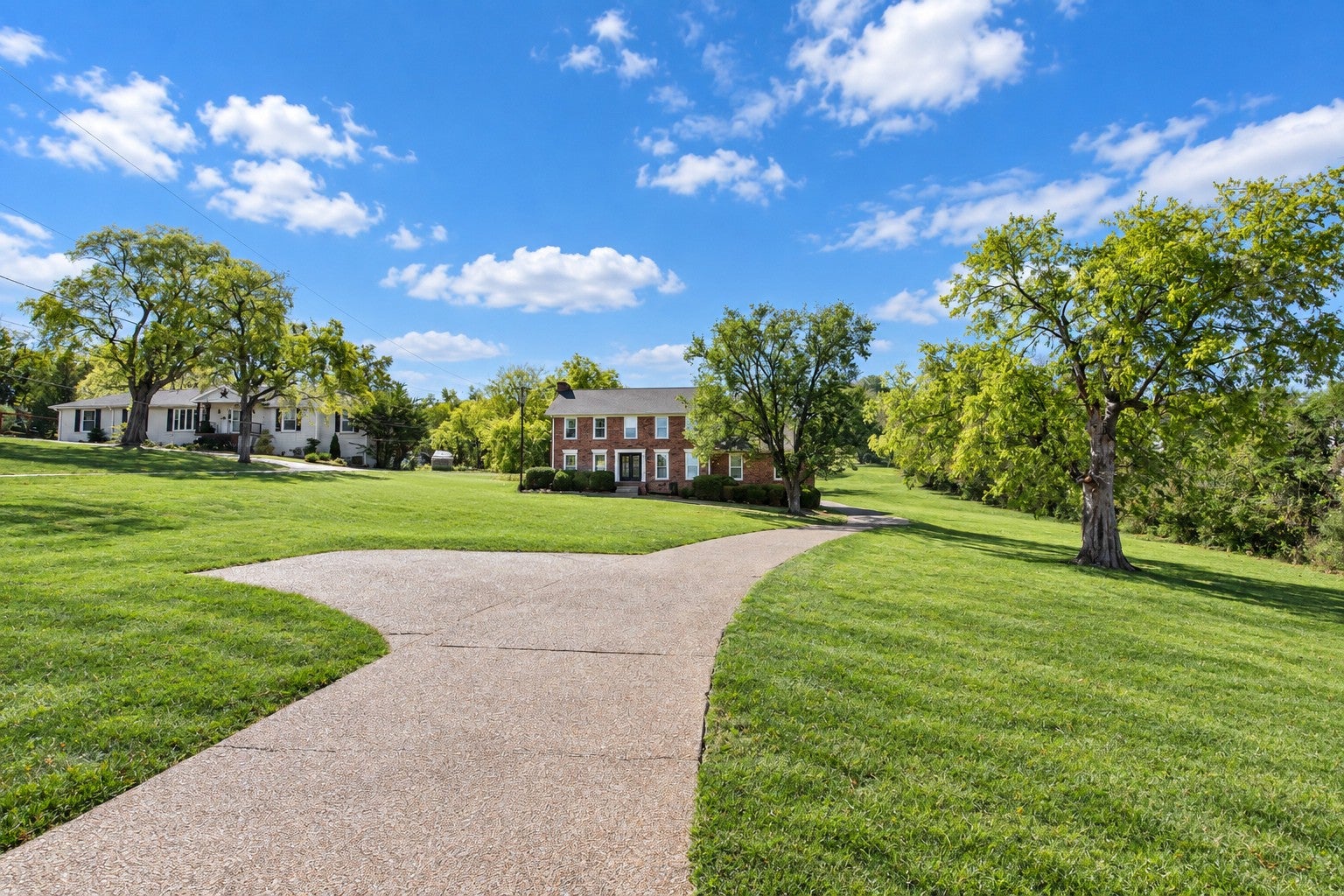 260 Anderson Ln