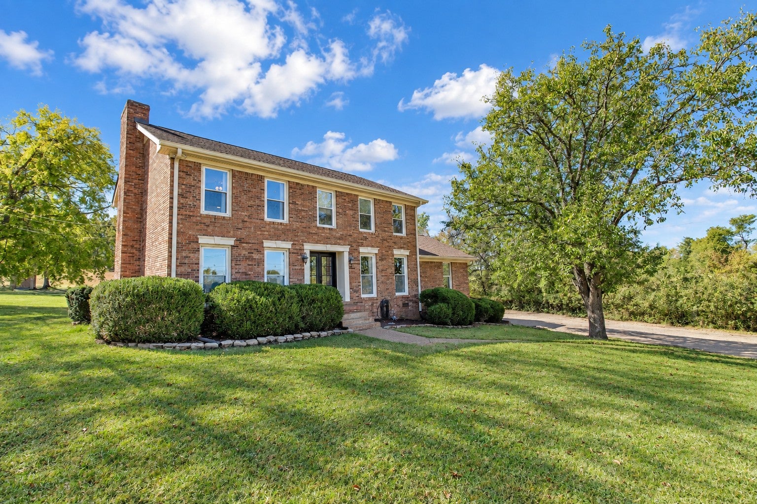 260 Anderson Ln