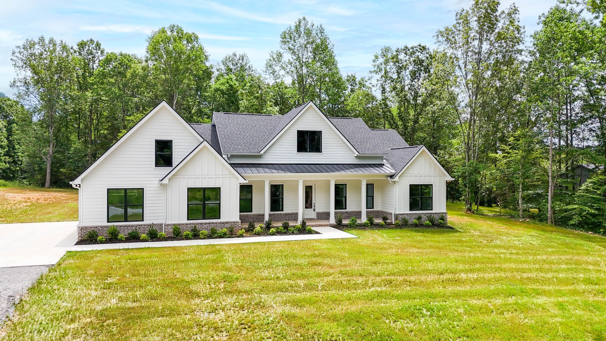 7765 Barnhill Rd