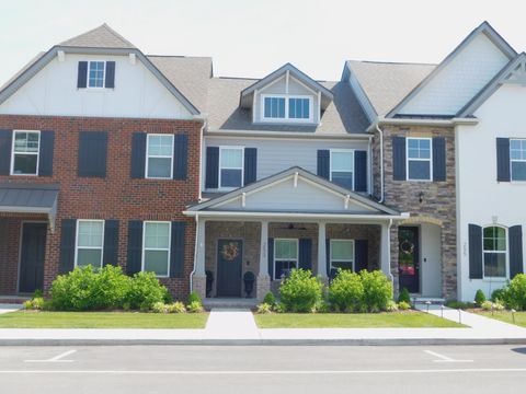 Photo of 253 Grandstand Blvd, Gallatin, TN 37066 (MLS # 3213810)