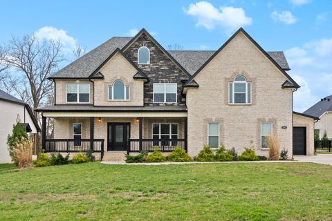 1592 Charles Bell Rd Clarksville TN 37040